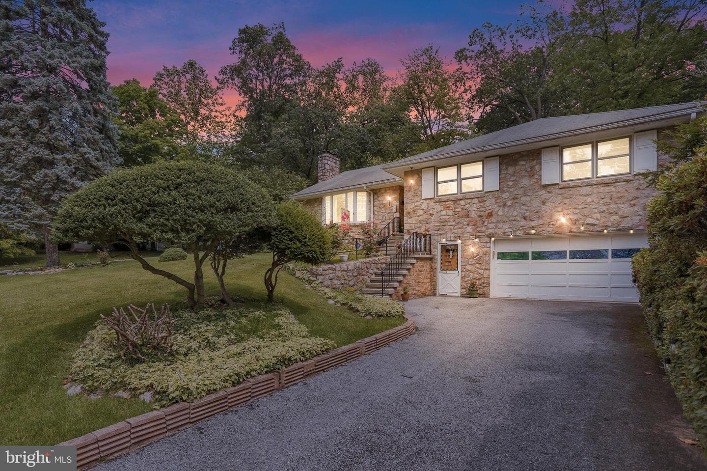1317 Lorraine Road photo 1