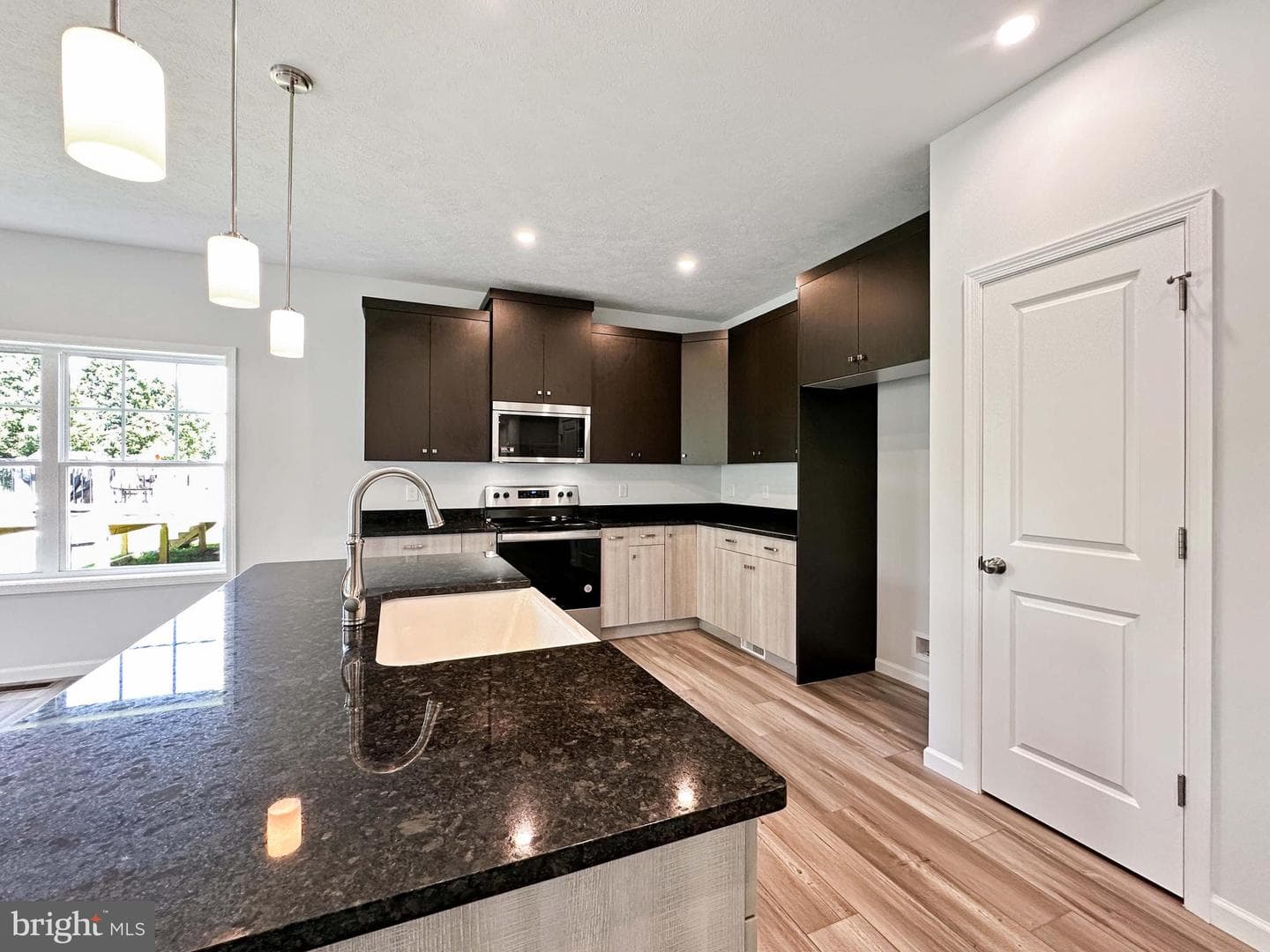 519 Sourwood Drive photo 20