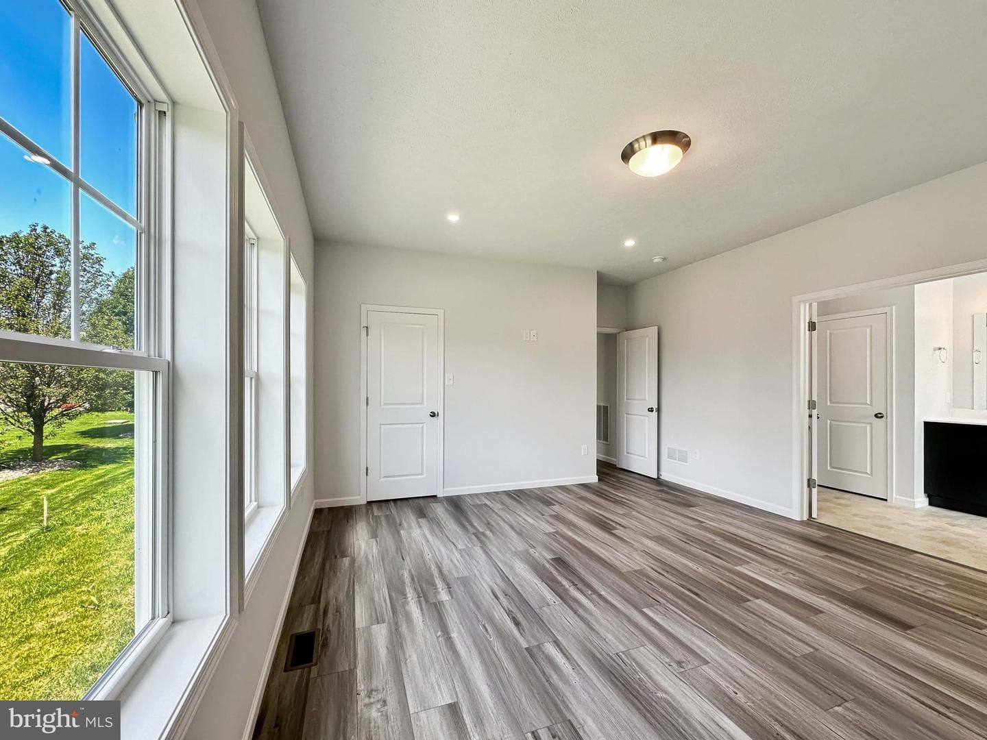 519 Sourwood Drive photo 38