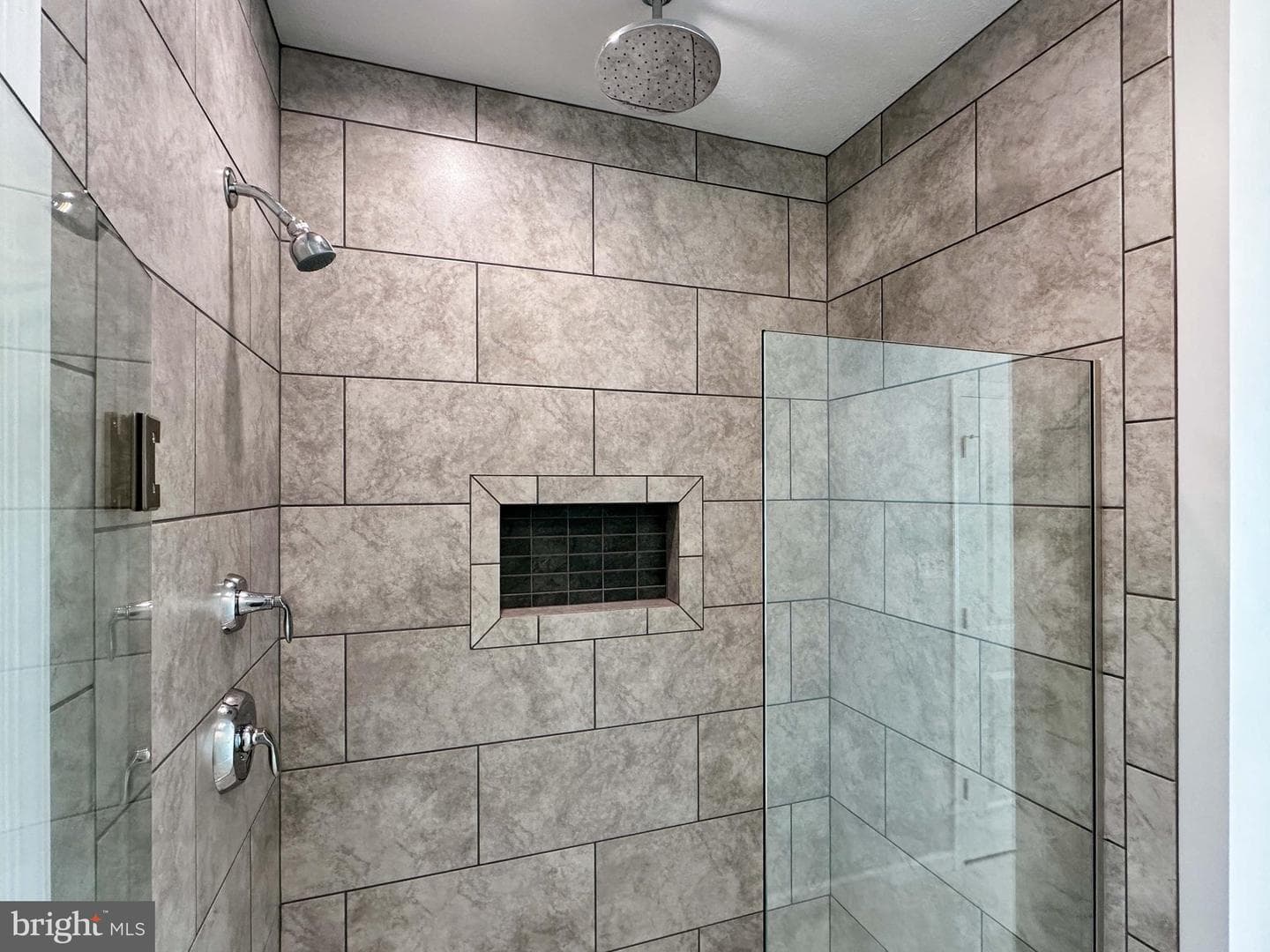 519 Sourwood Drive photo 44