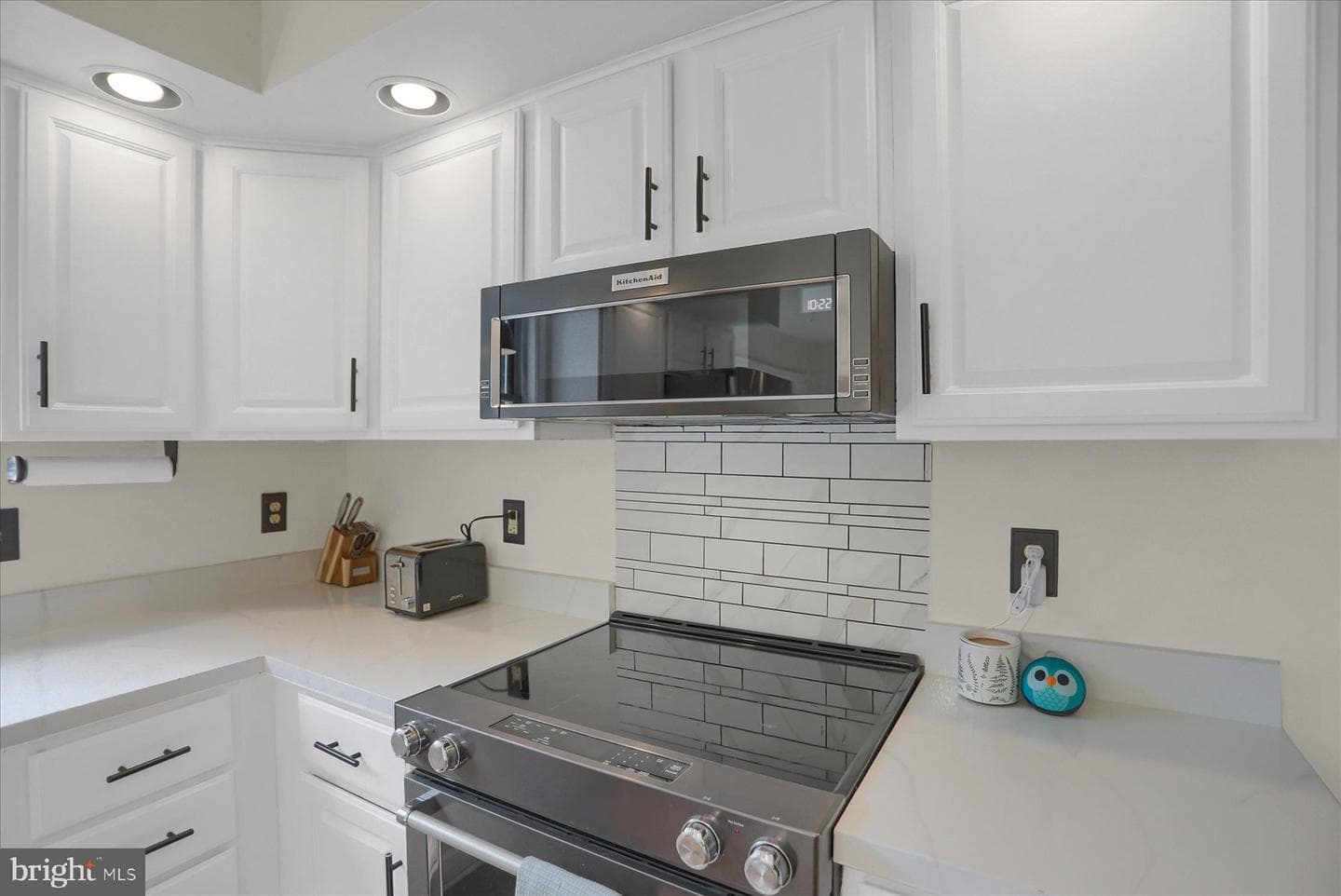 124 Clover Circle photo 16