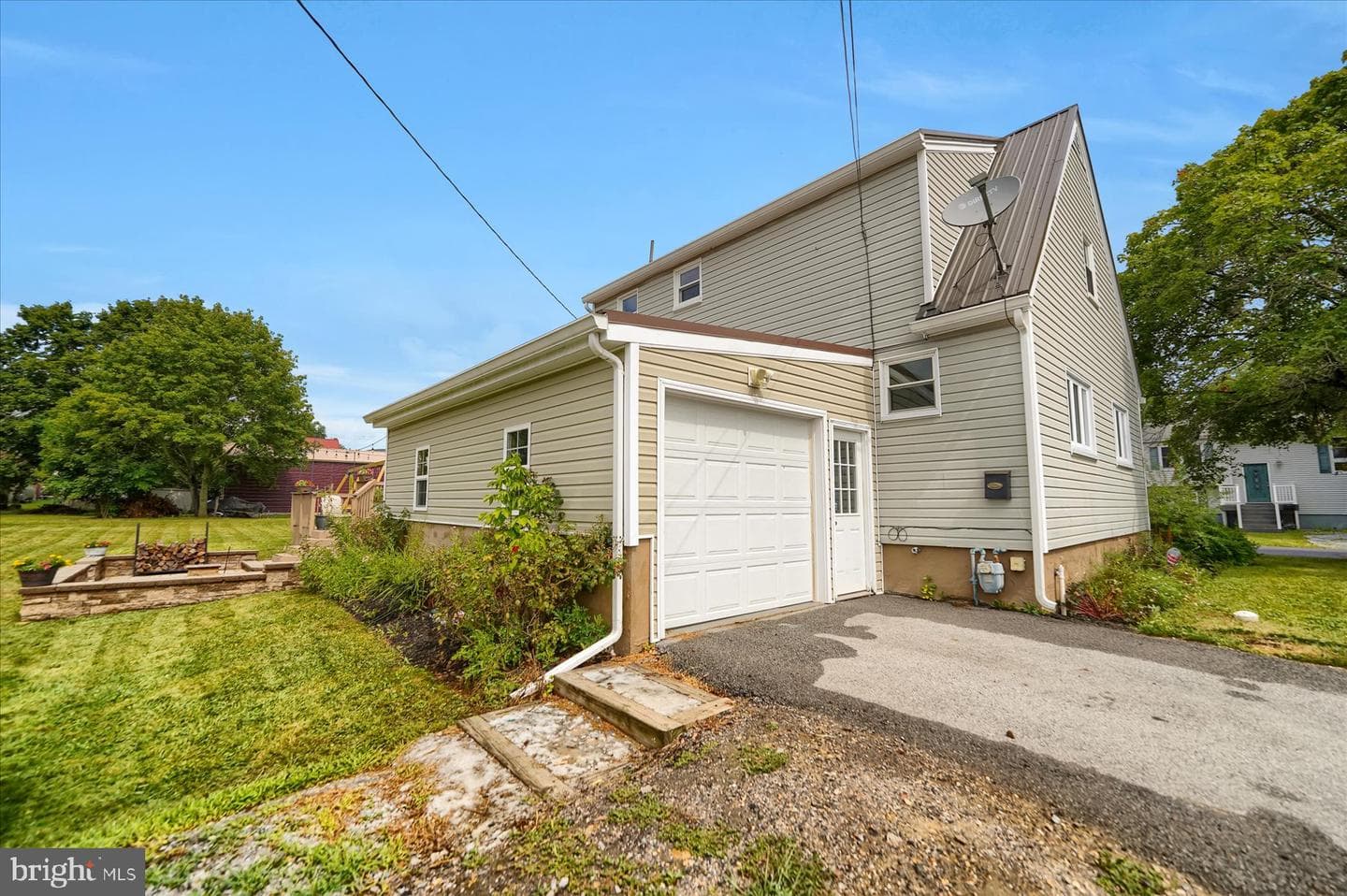 610 8th Street N photo 32