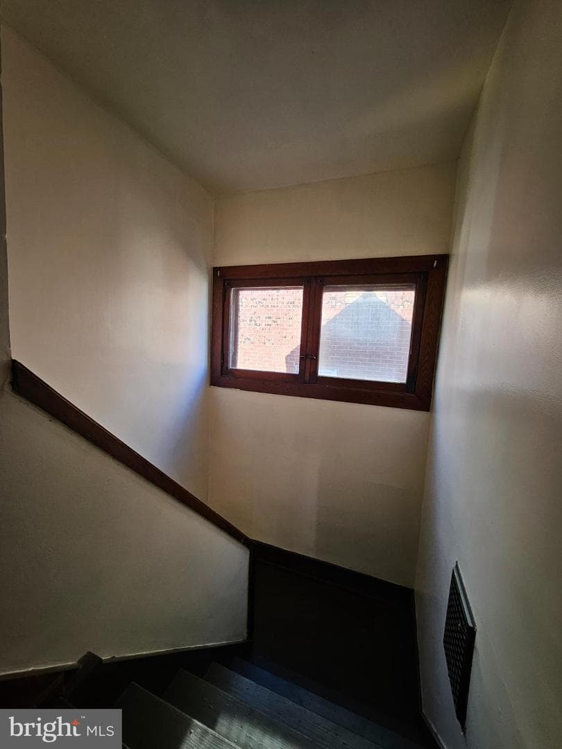 308 Cherry Avenue photo 22