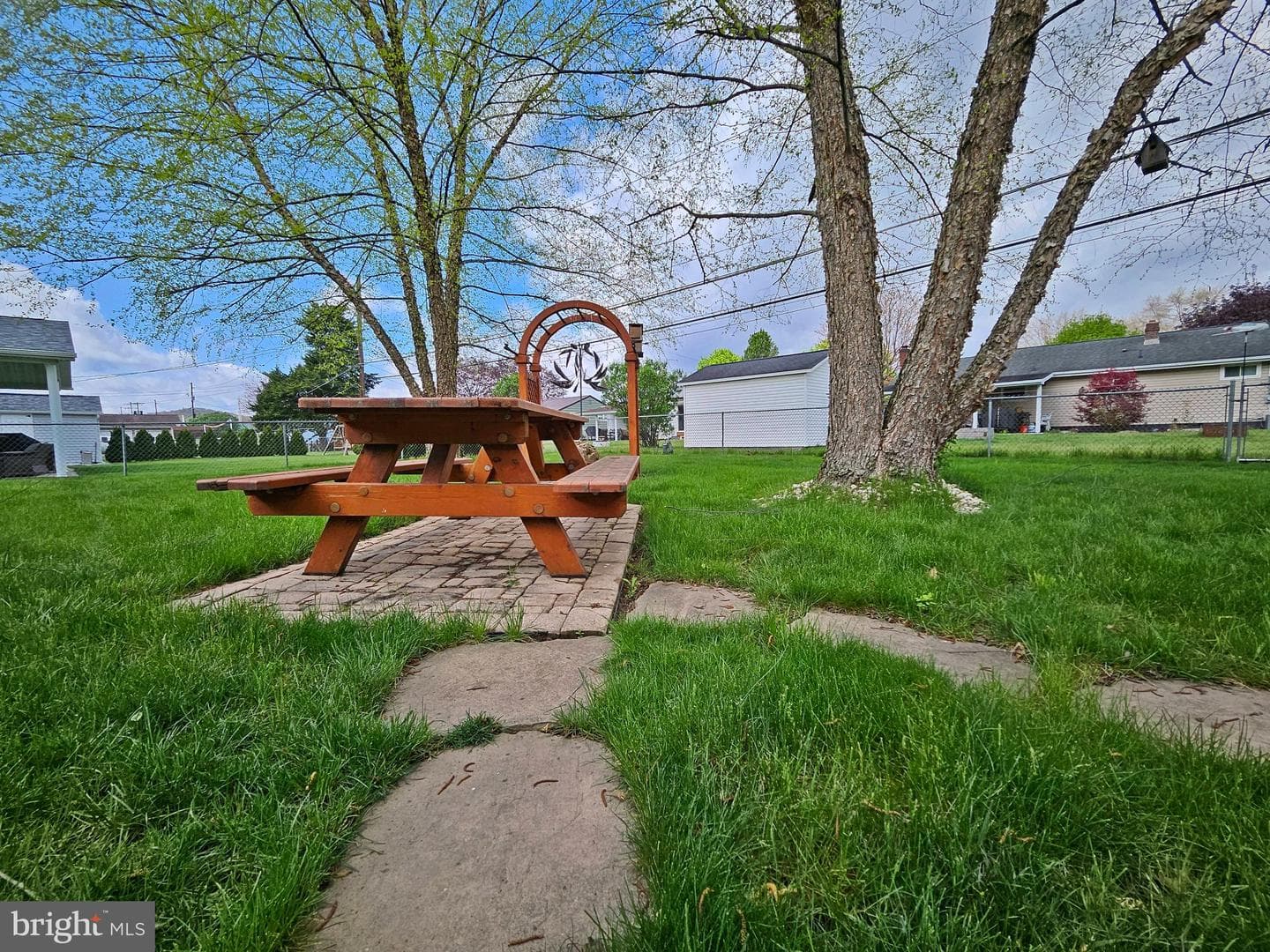 116 Cherry Avenue photo 7