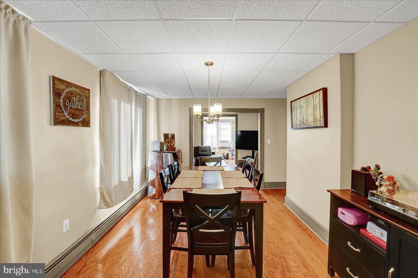 481 Park Ave photo 7