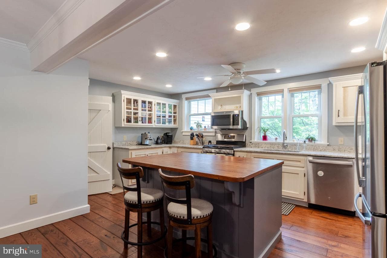 1834 Decker Hollow Road photo 16