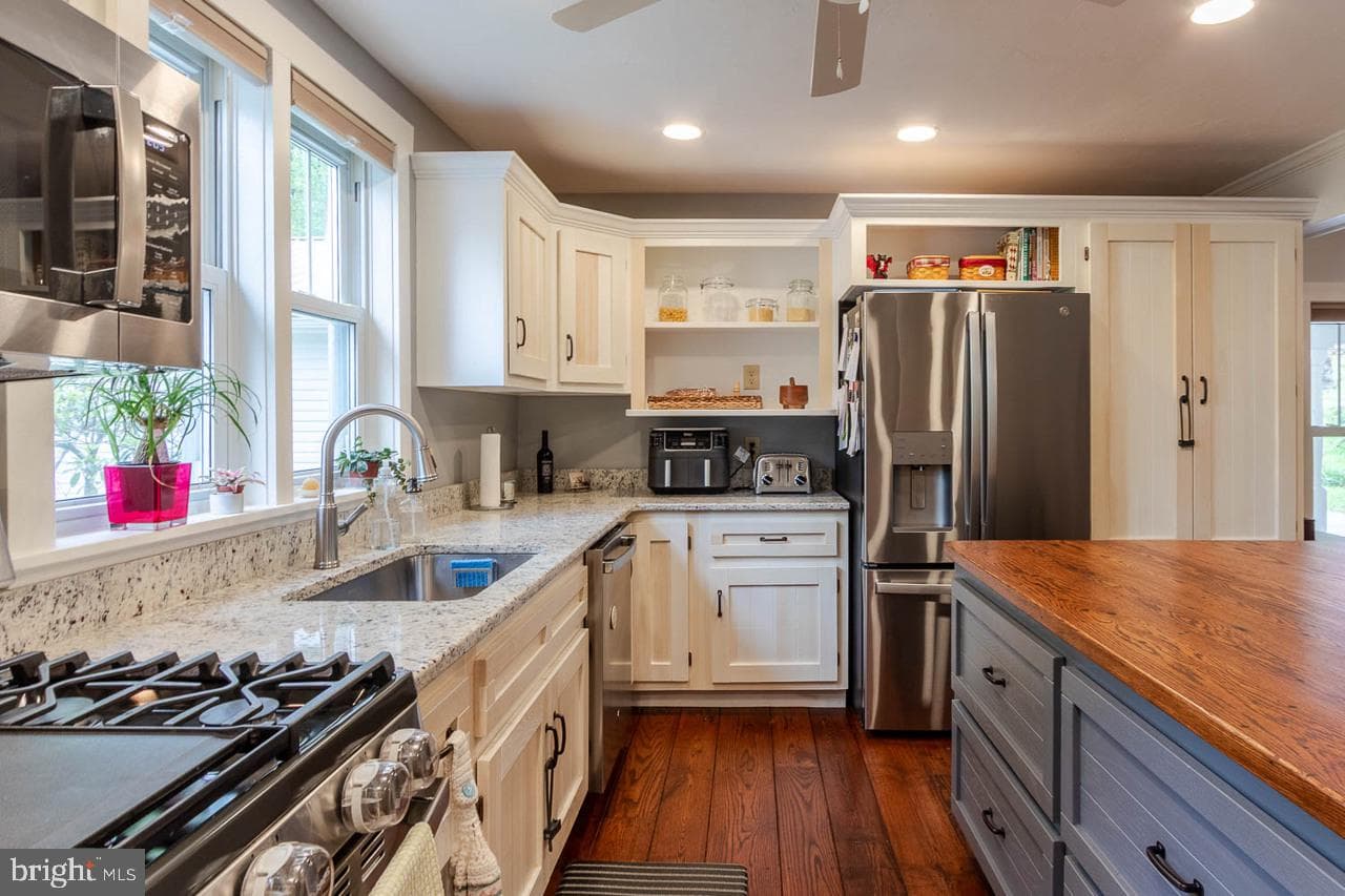 1834 Decker Hollow Road photo 18