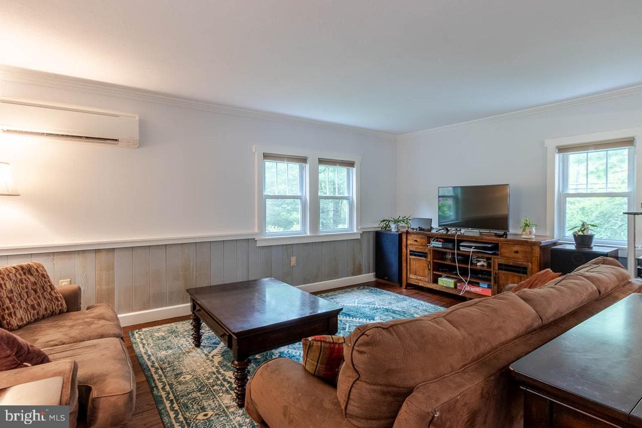 1834 Decker Hollow Road photo 20