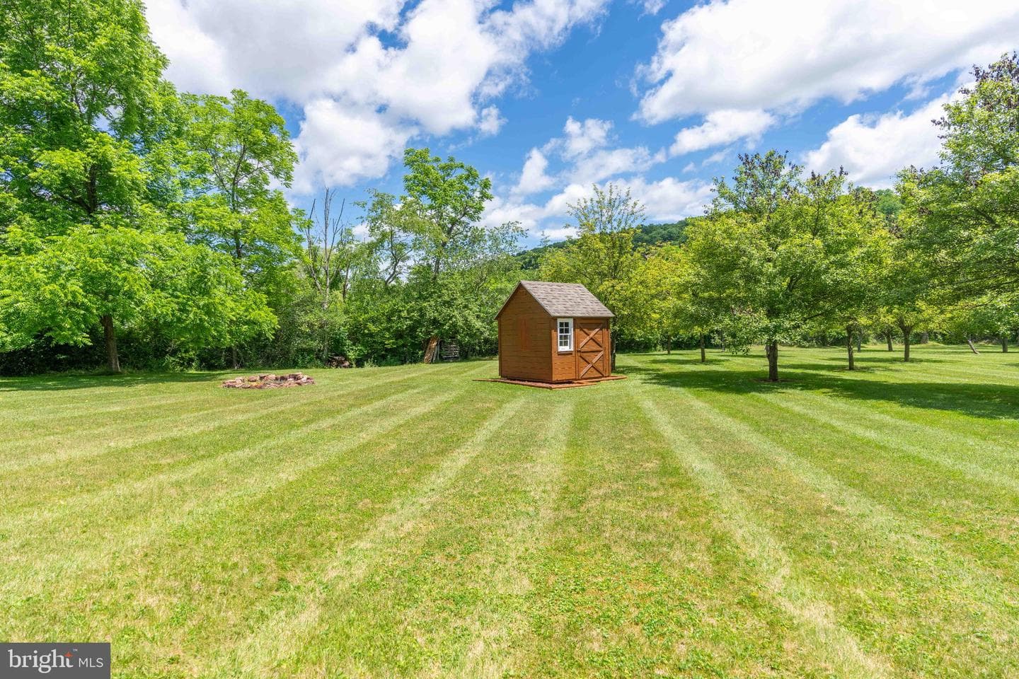 108 Susan Avenue photo 11