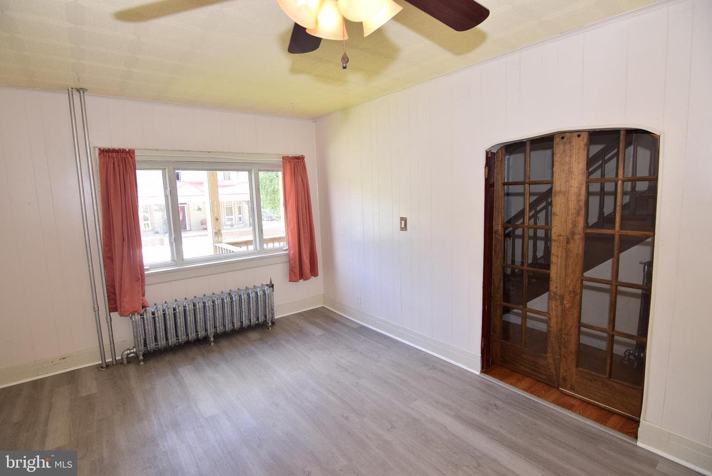 1355 Logan Avenue photo 19