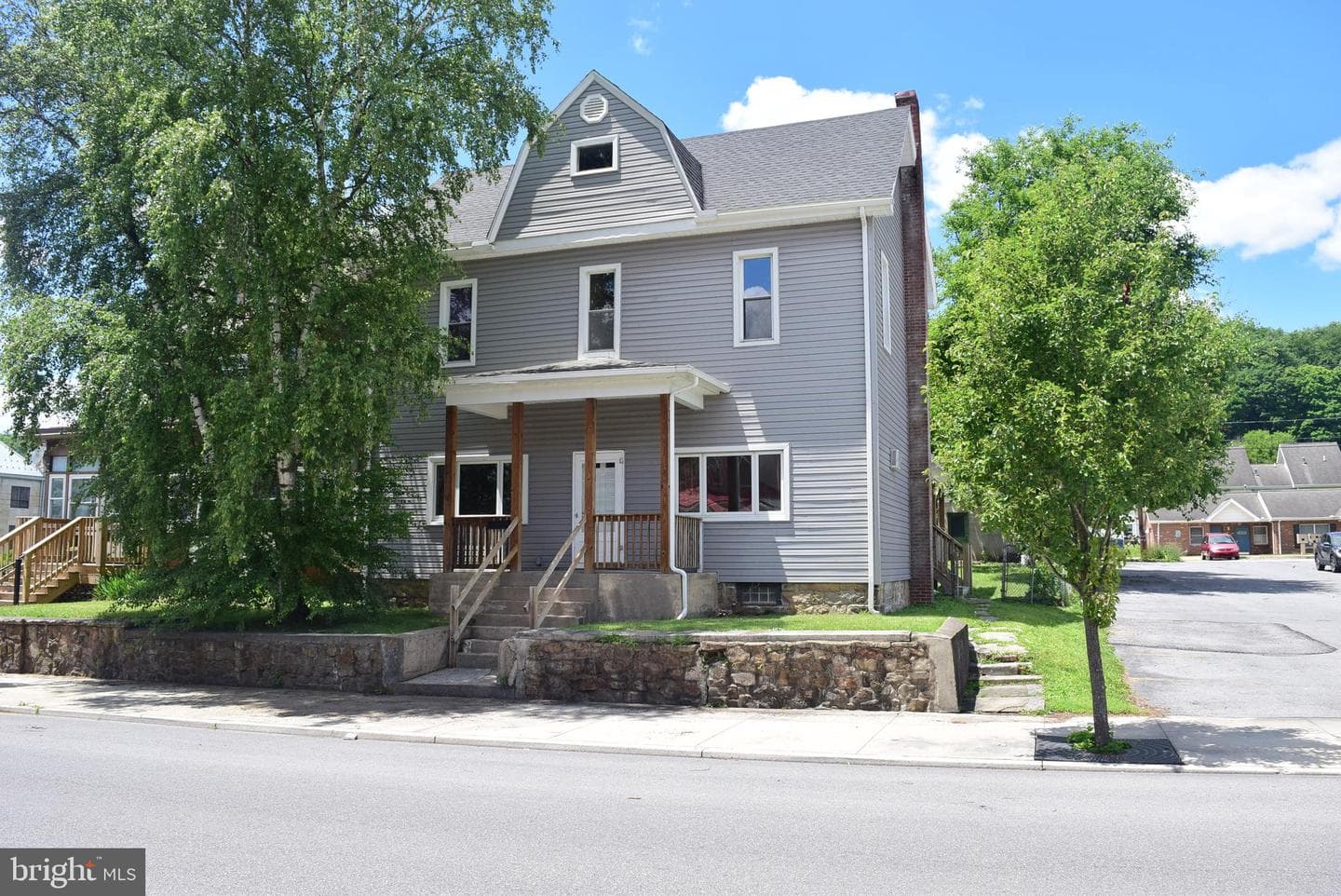1355 Logan Avenue photo 47