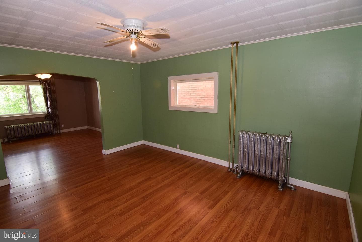 1355 Logan Avenue photo 6