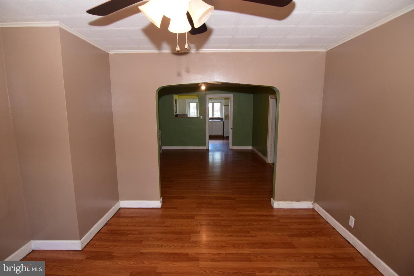 1355 Logan Avenue photo 8