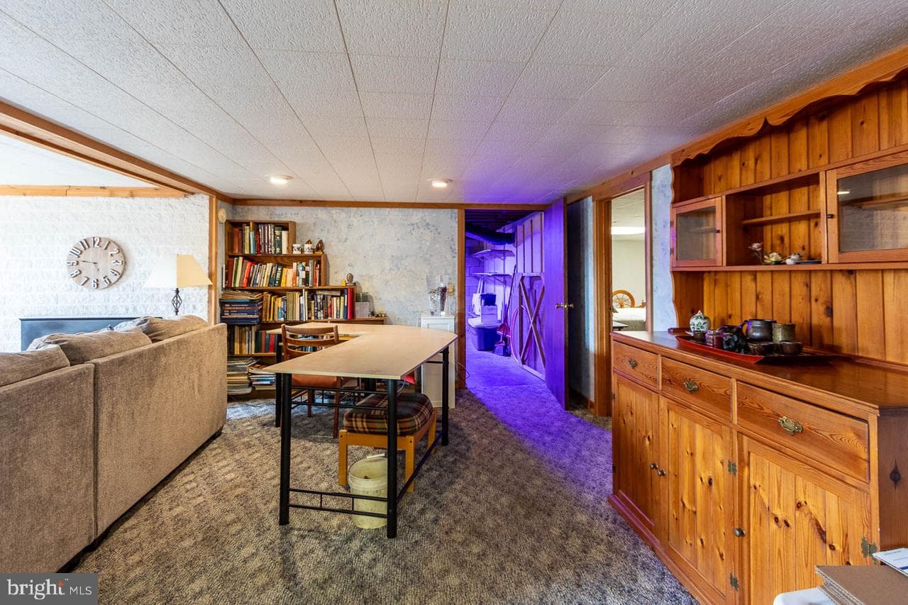 204 Oakdale Road photo 27