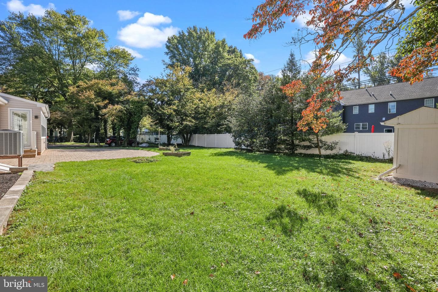 1221 Yardley Road photo 28