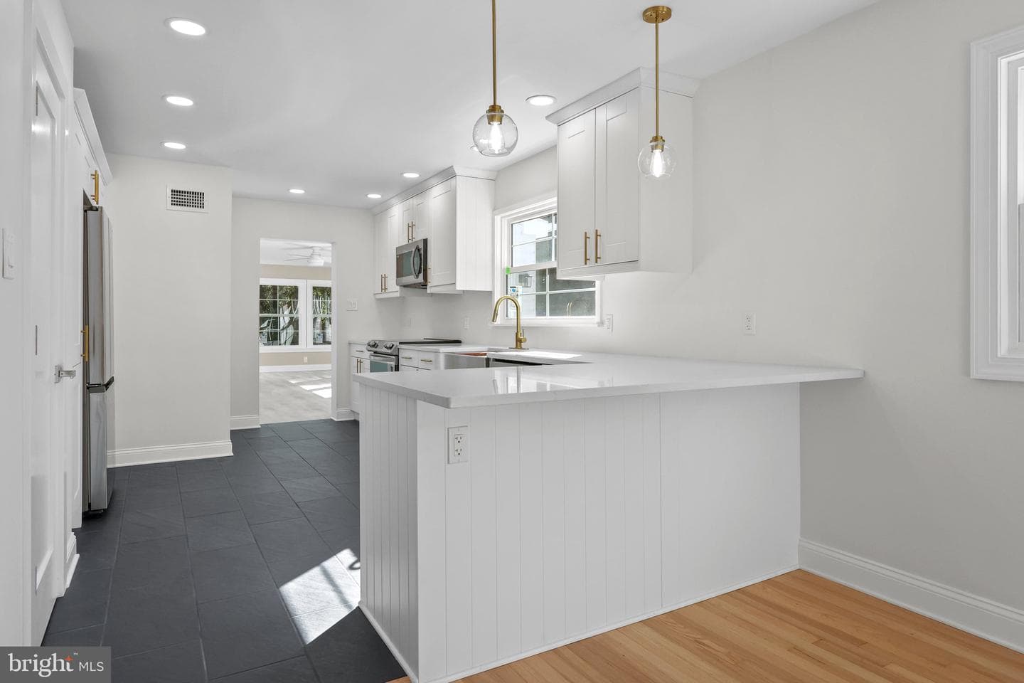 1221 Yardley Road photo 5