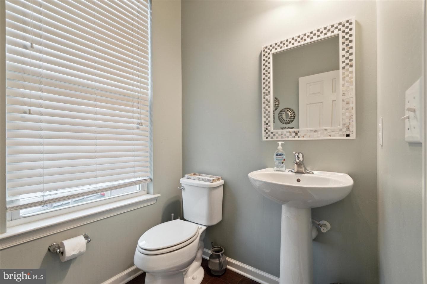 1681 Hickory Lane photo 20
