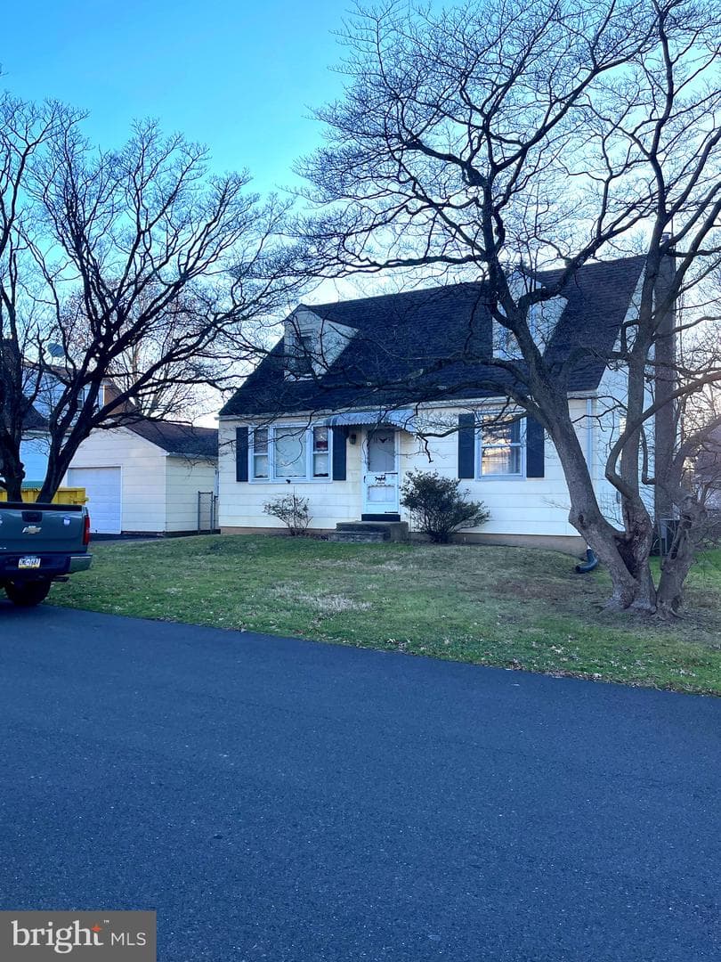 1090 Buttonwood Avenue photo 39