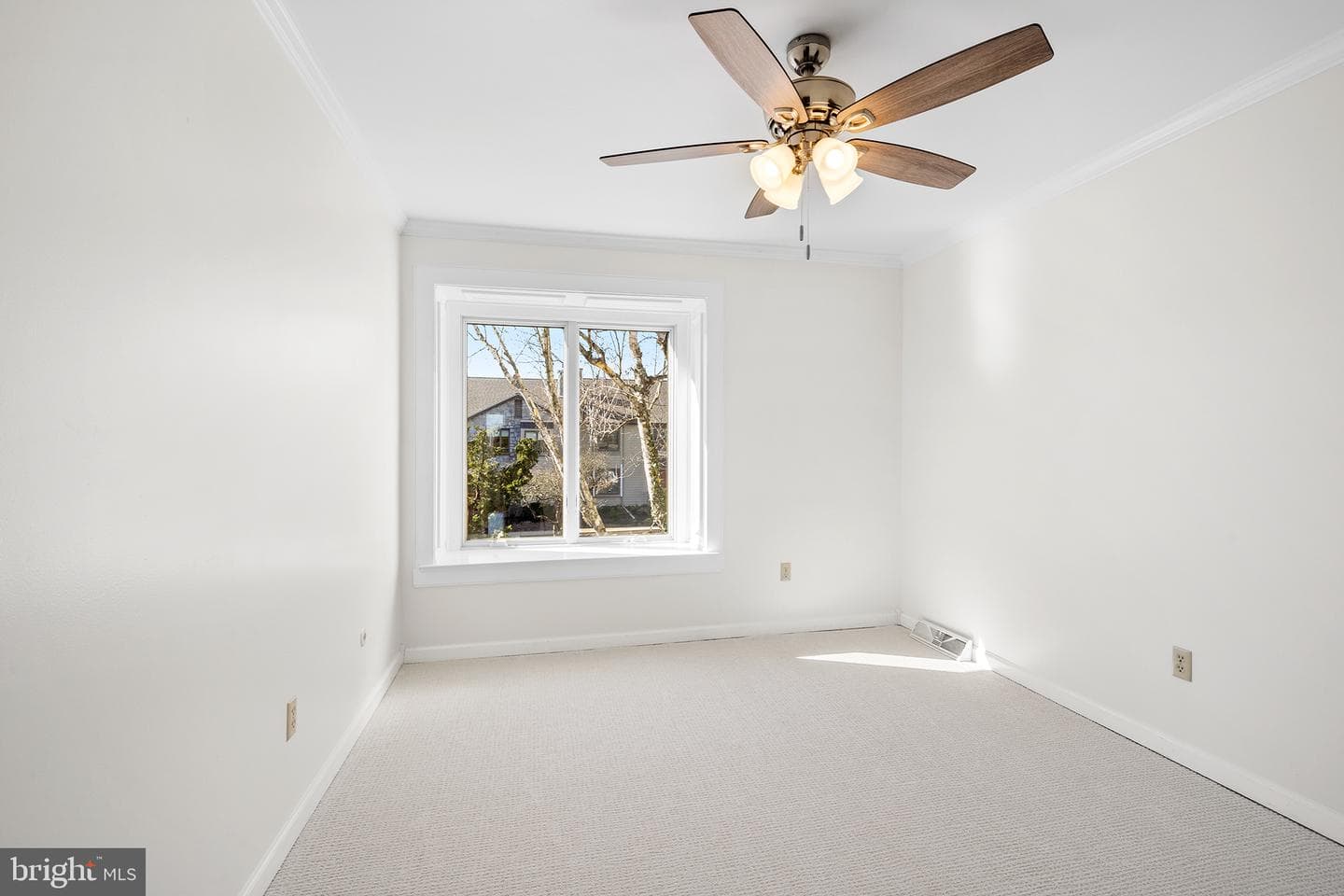 32 Parchment Drive photo 24