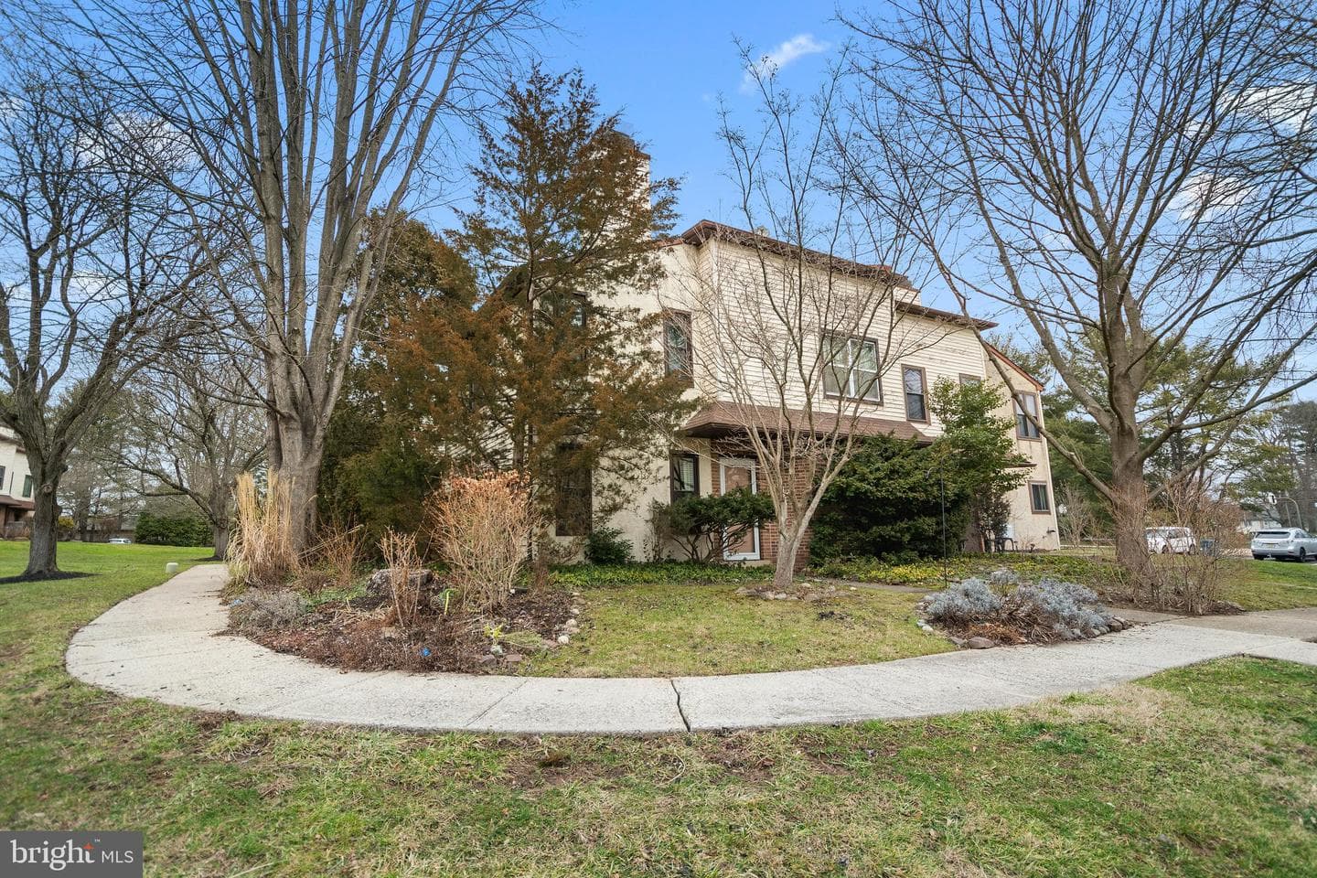 72 Heather Court photo 15