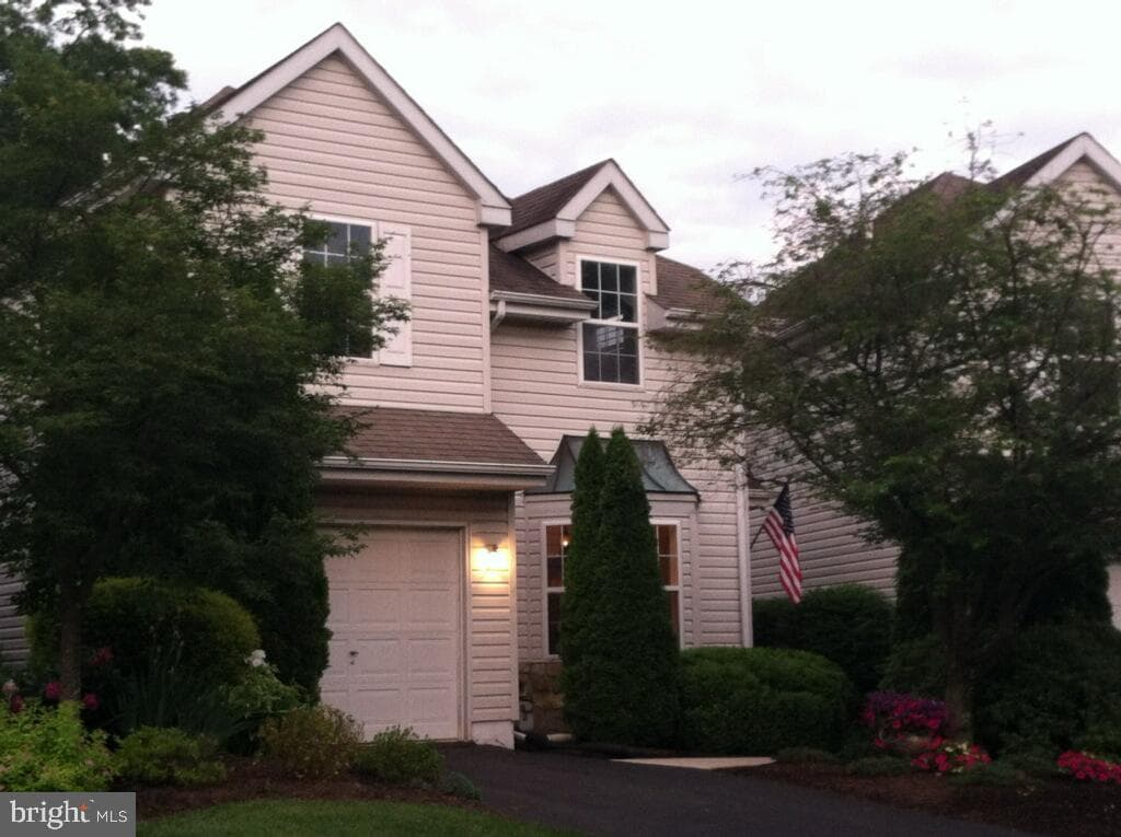 4690 Bradley Court photo 27