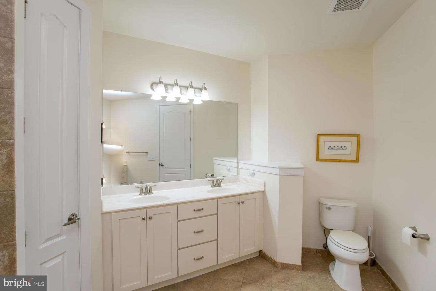 5220 Meridian Boulevard photo 39