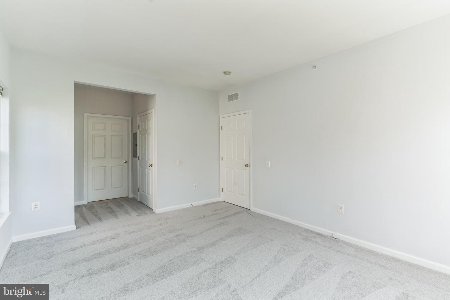 200 Claret Court #103 photo 17