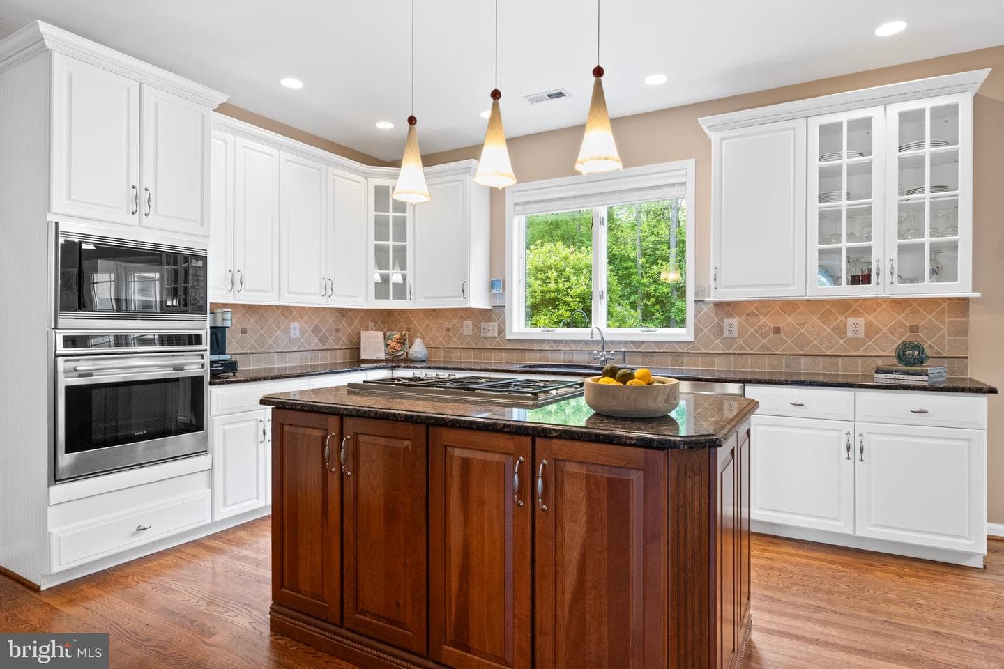 3435 Sussex Terrace photo 9