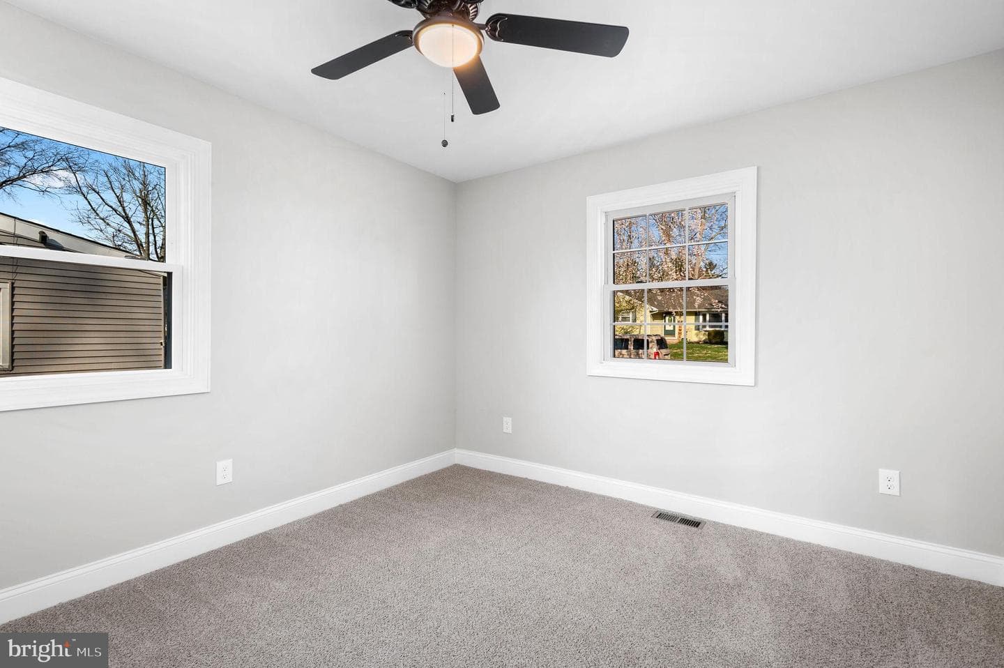 327 Prospect Avenue photo 19