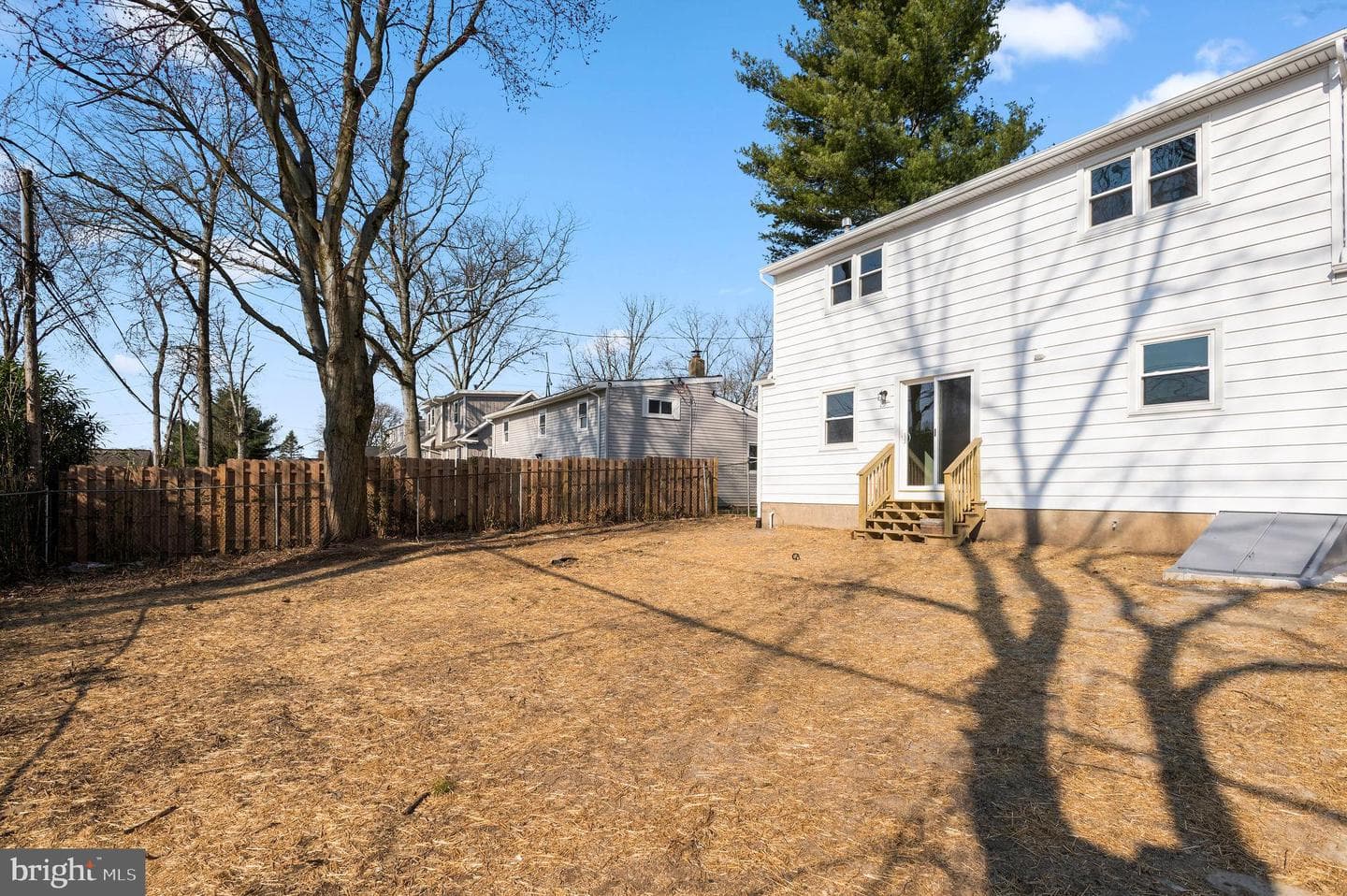 327 Prospect Avenue photo 23