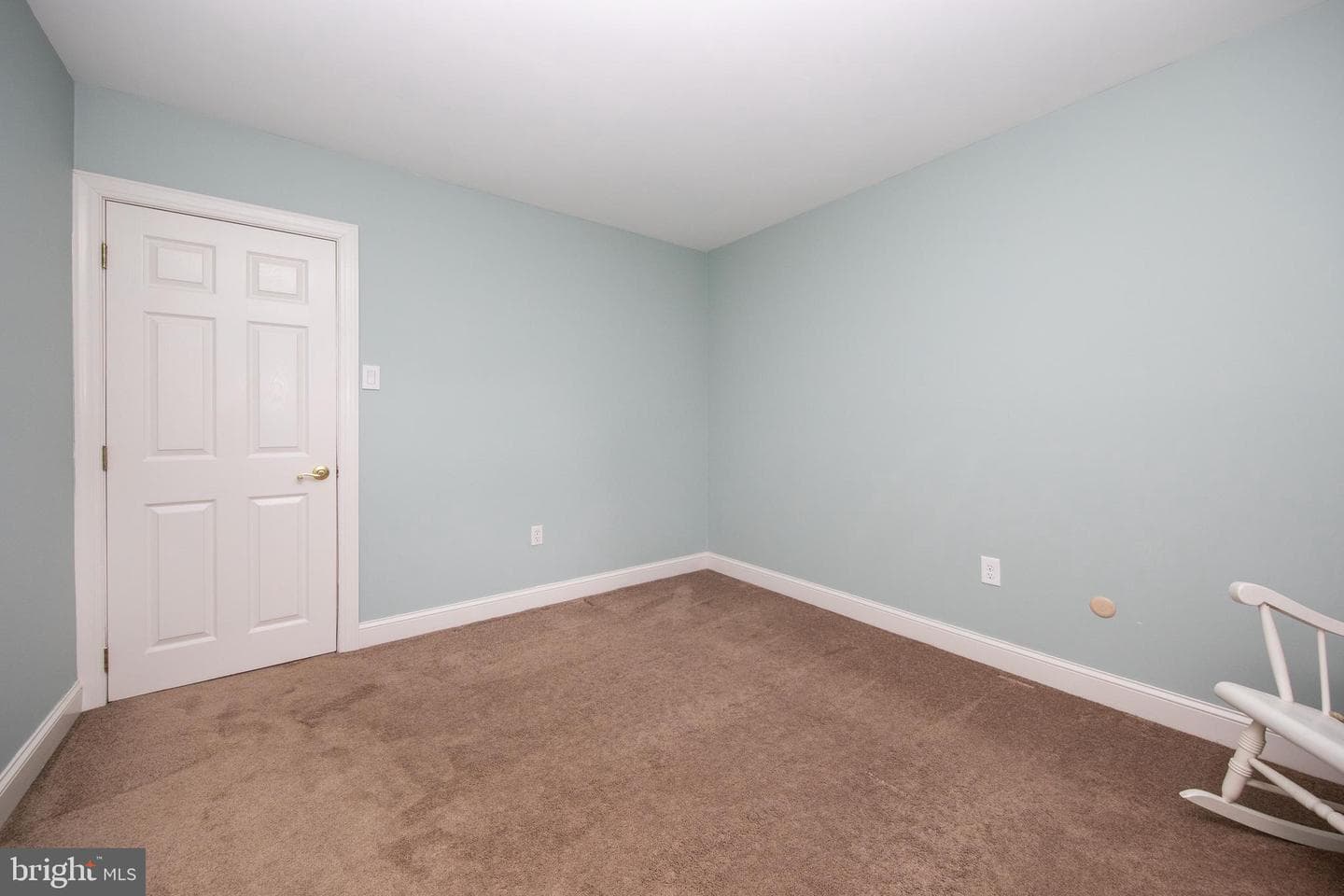 28 W Hillcrest Avenue photo 27