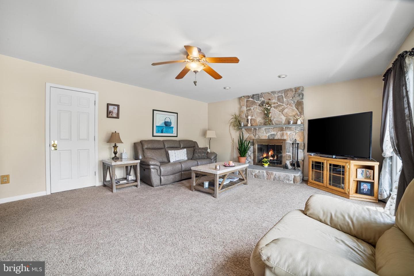 2411 Mill Road photo 11