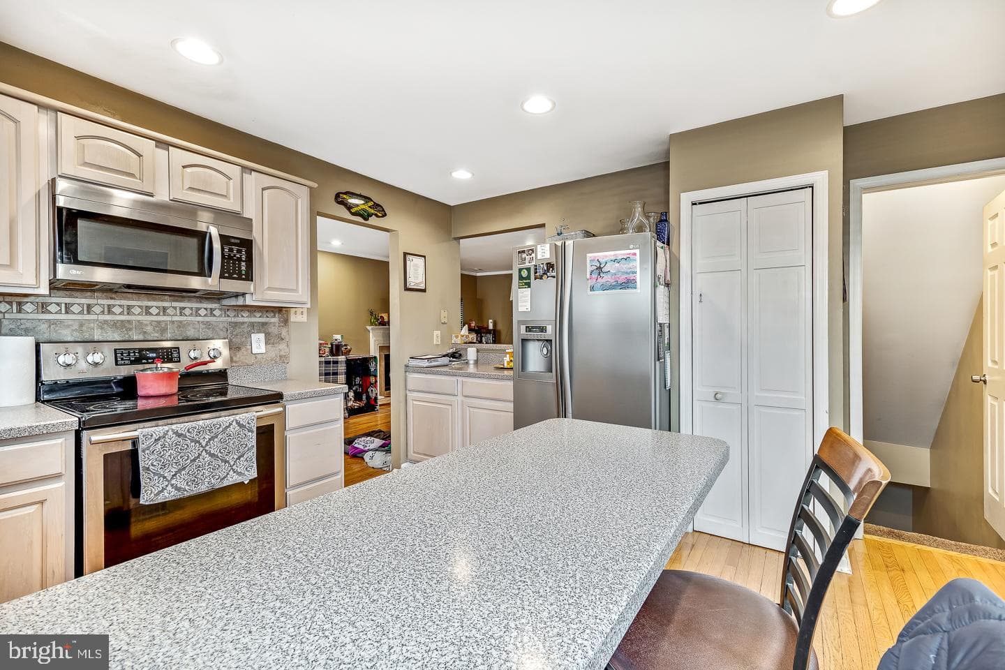 1906 Colonial Drive photo 11