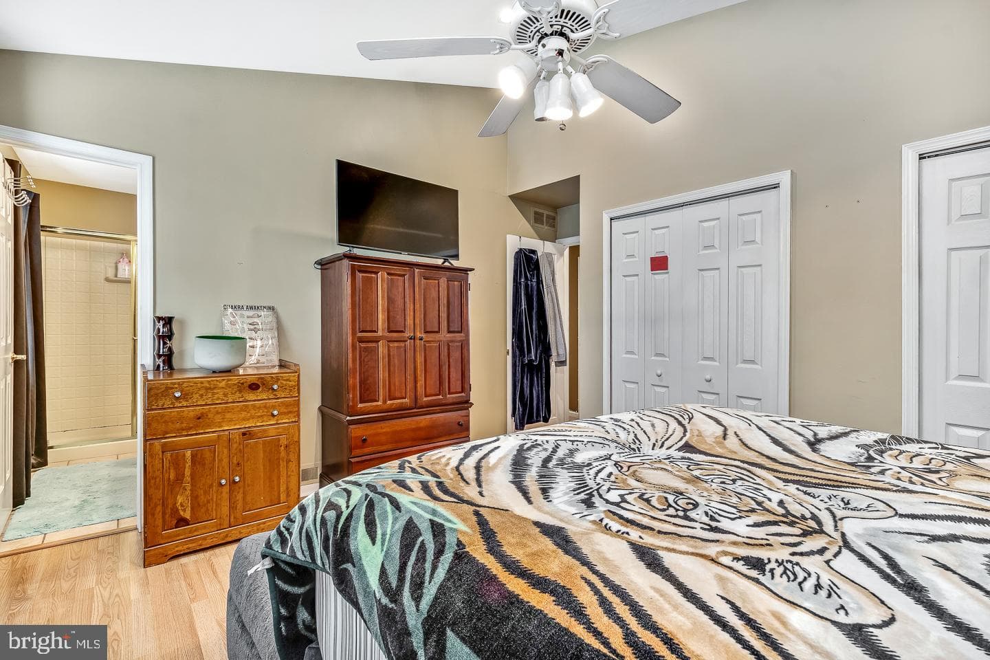 1906 Colonial Drive photo 22