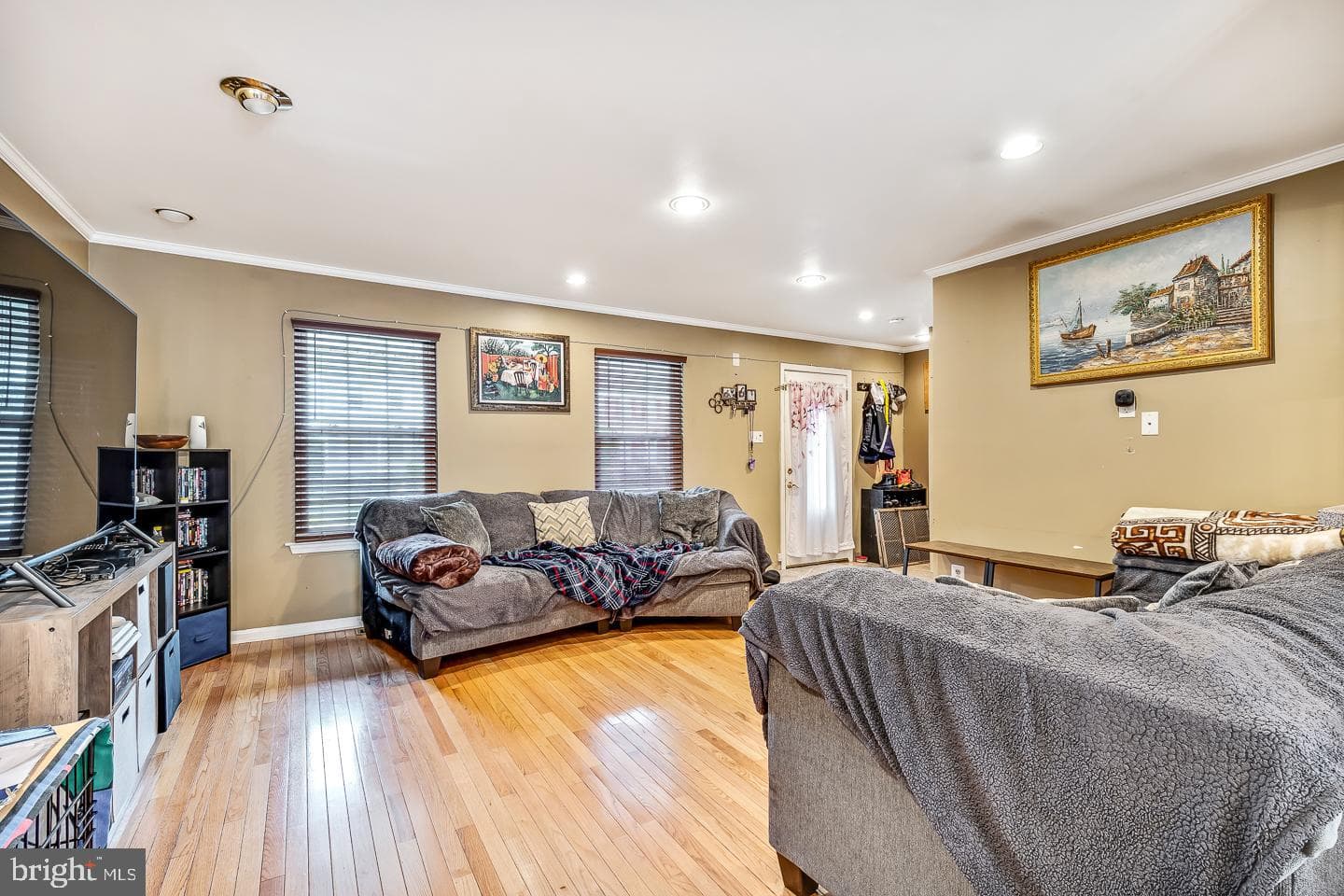 1906 Colonial Drive photo 7