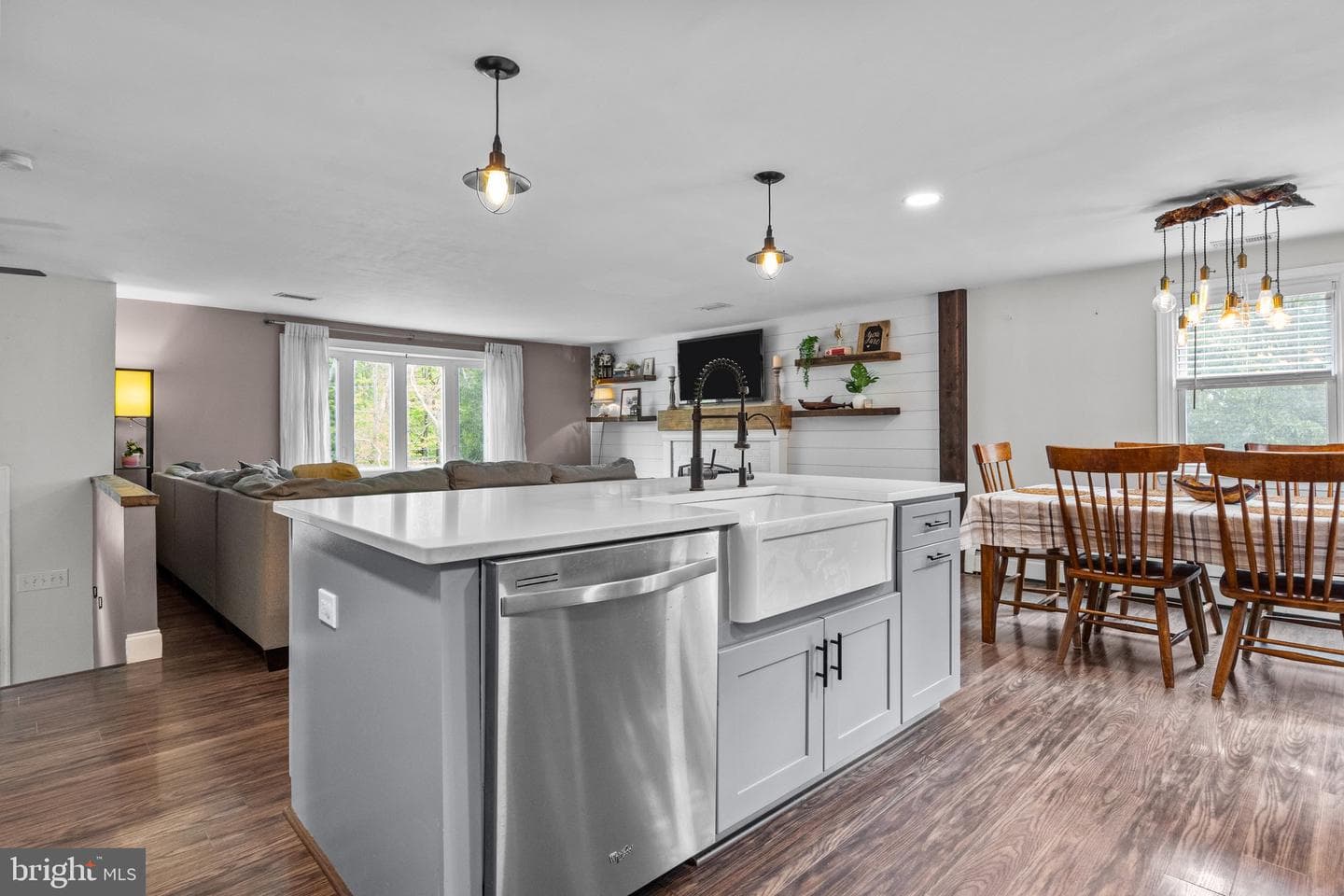 734 Skunk Hollow Road photo 12