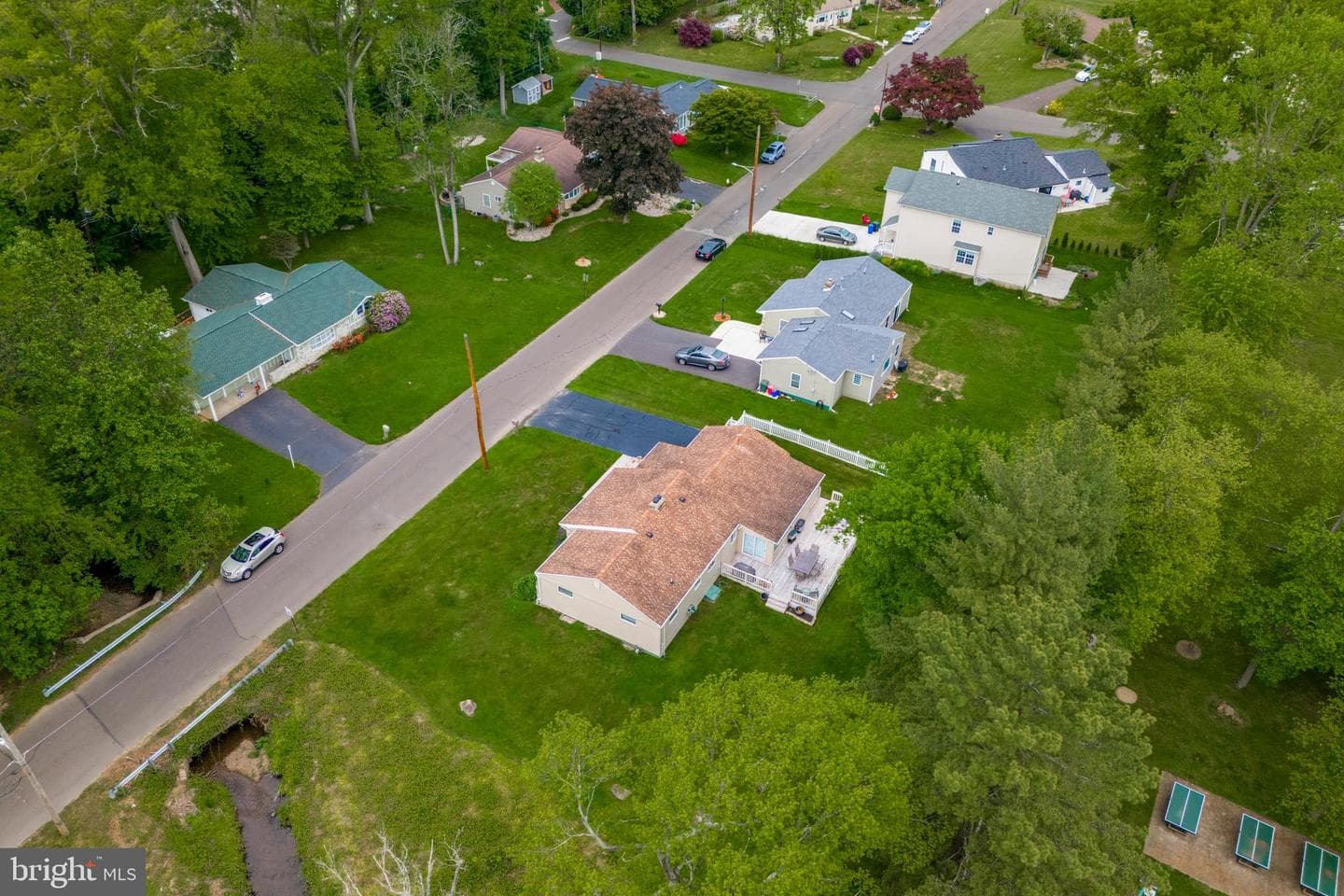 21 Hilltop Road photo 32