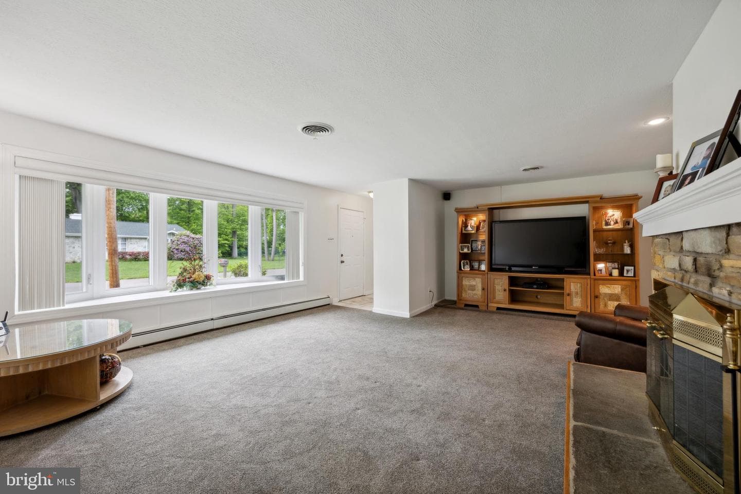 21 Hilltop Road photo 5