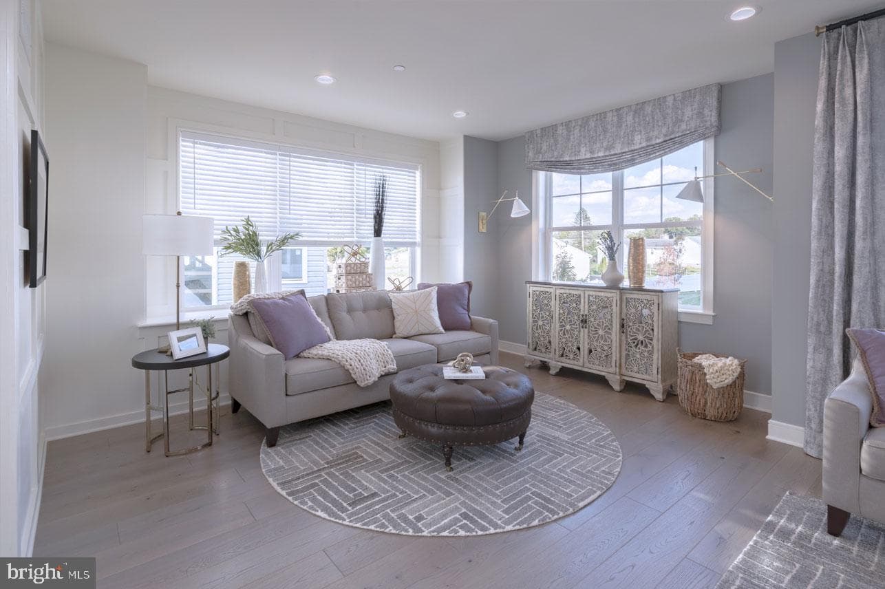 54 Becker Drive #25 photo 5