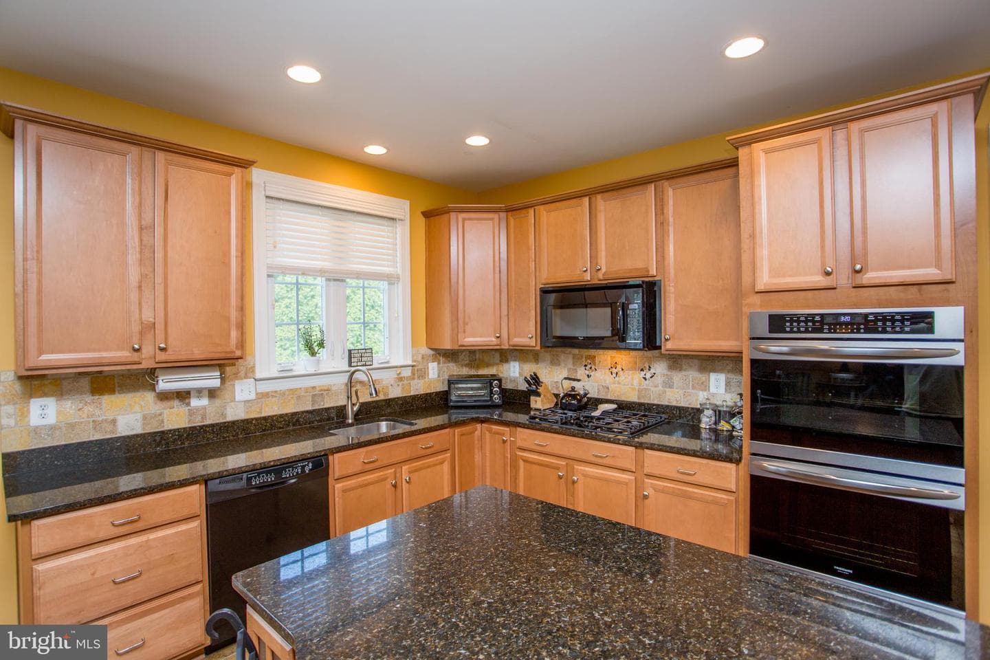 3755 Blackburn Court photo 11