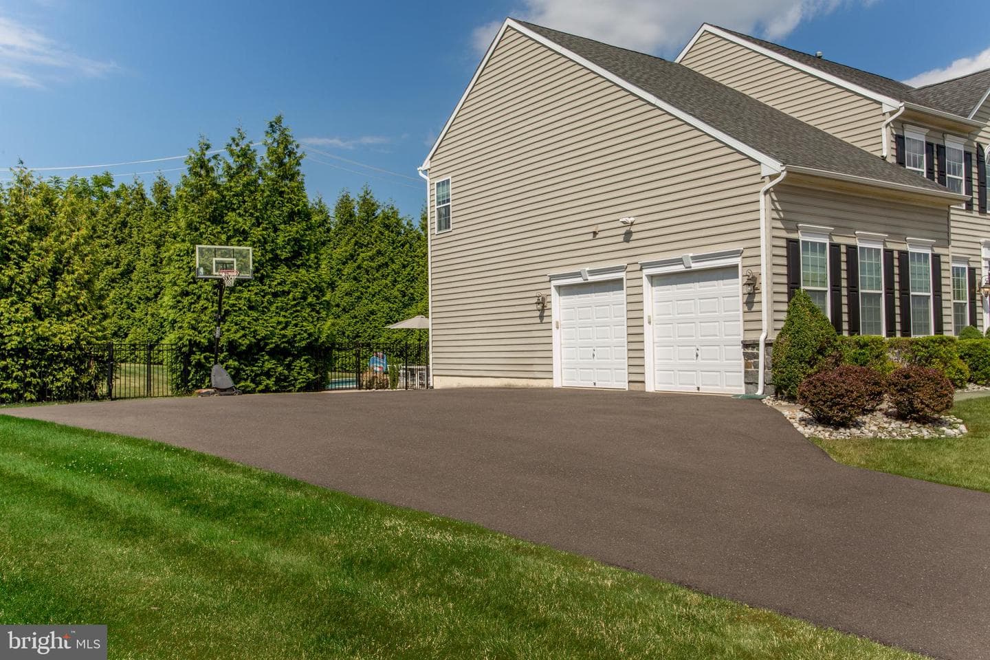 3755 Blackburn Court photo 31