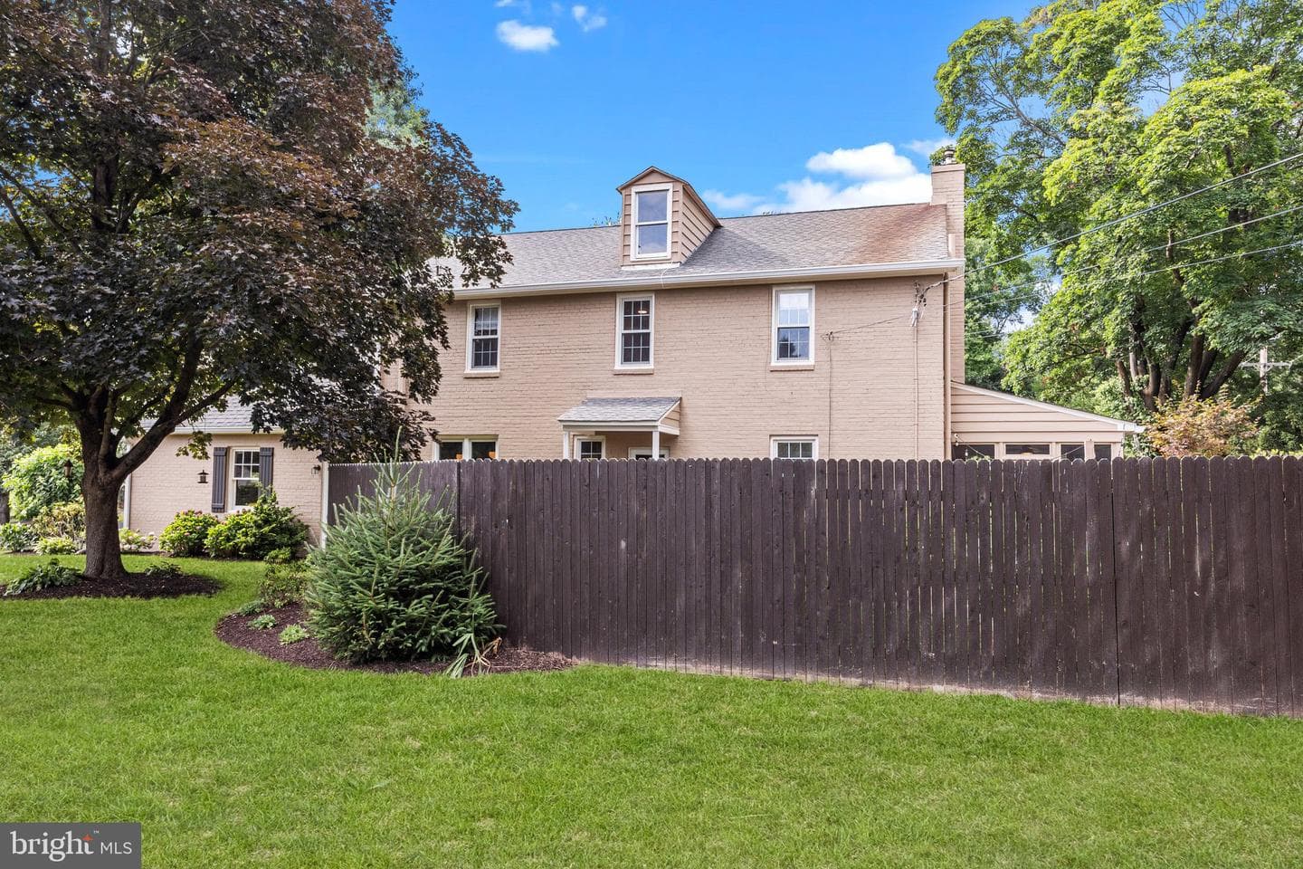 25 Edgewood Road photo 43