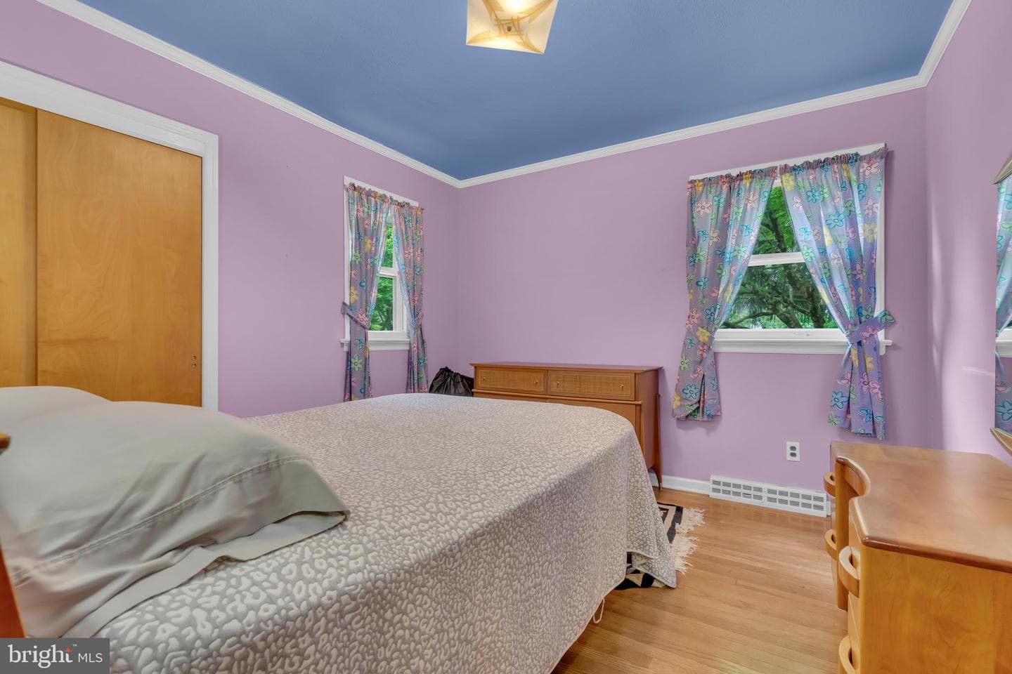 860 Queens Drive photo 42