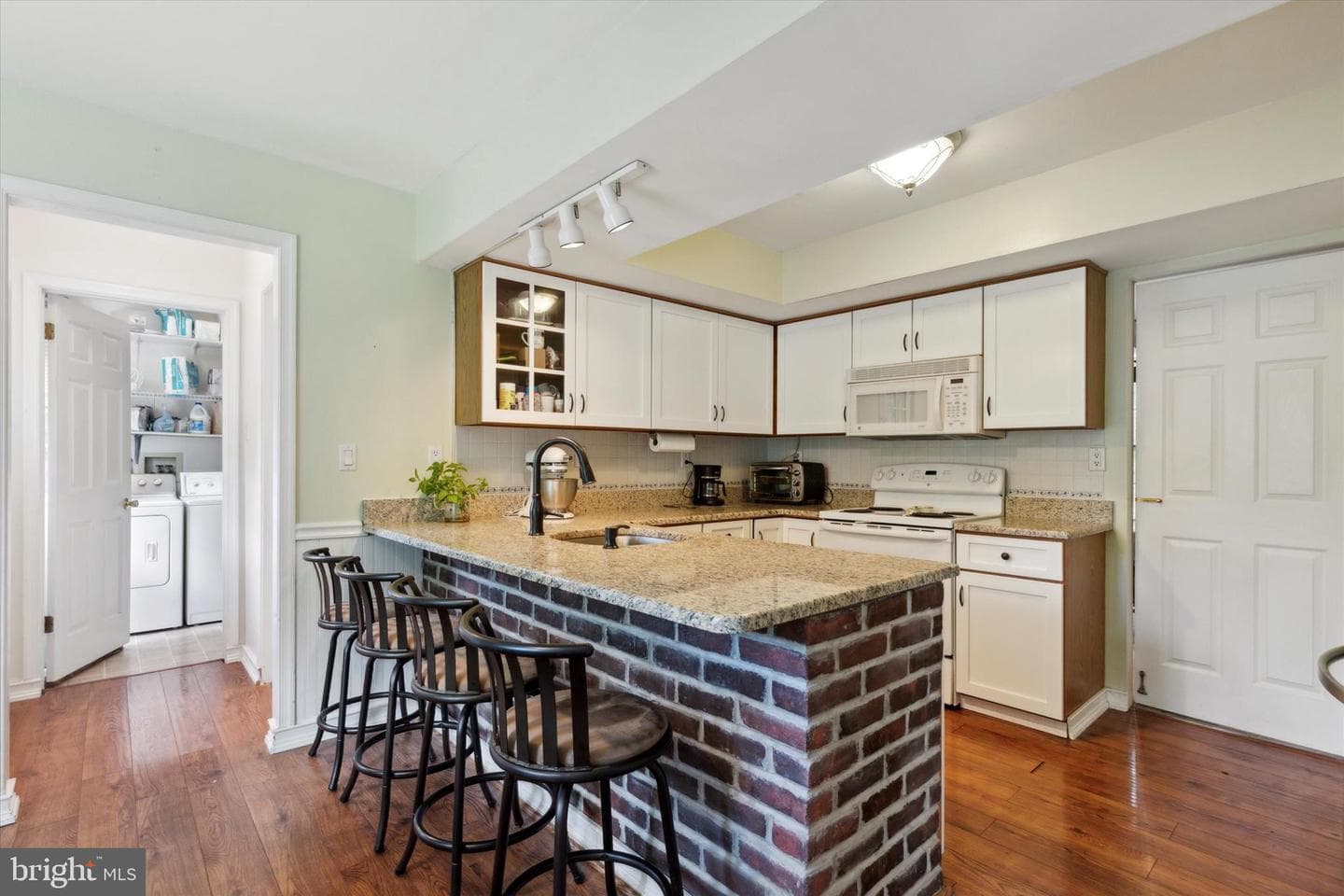 175 Elephant Road photo 5