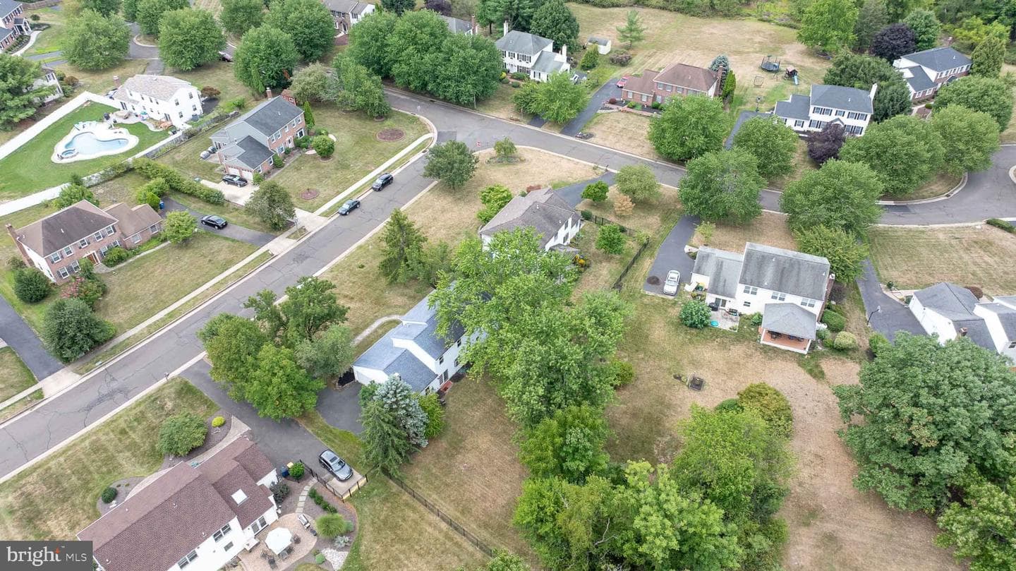 74 Chatham Place photo 28