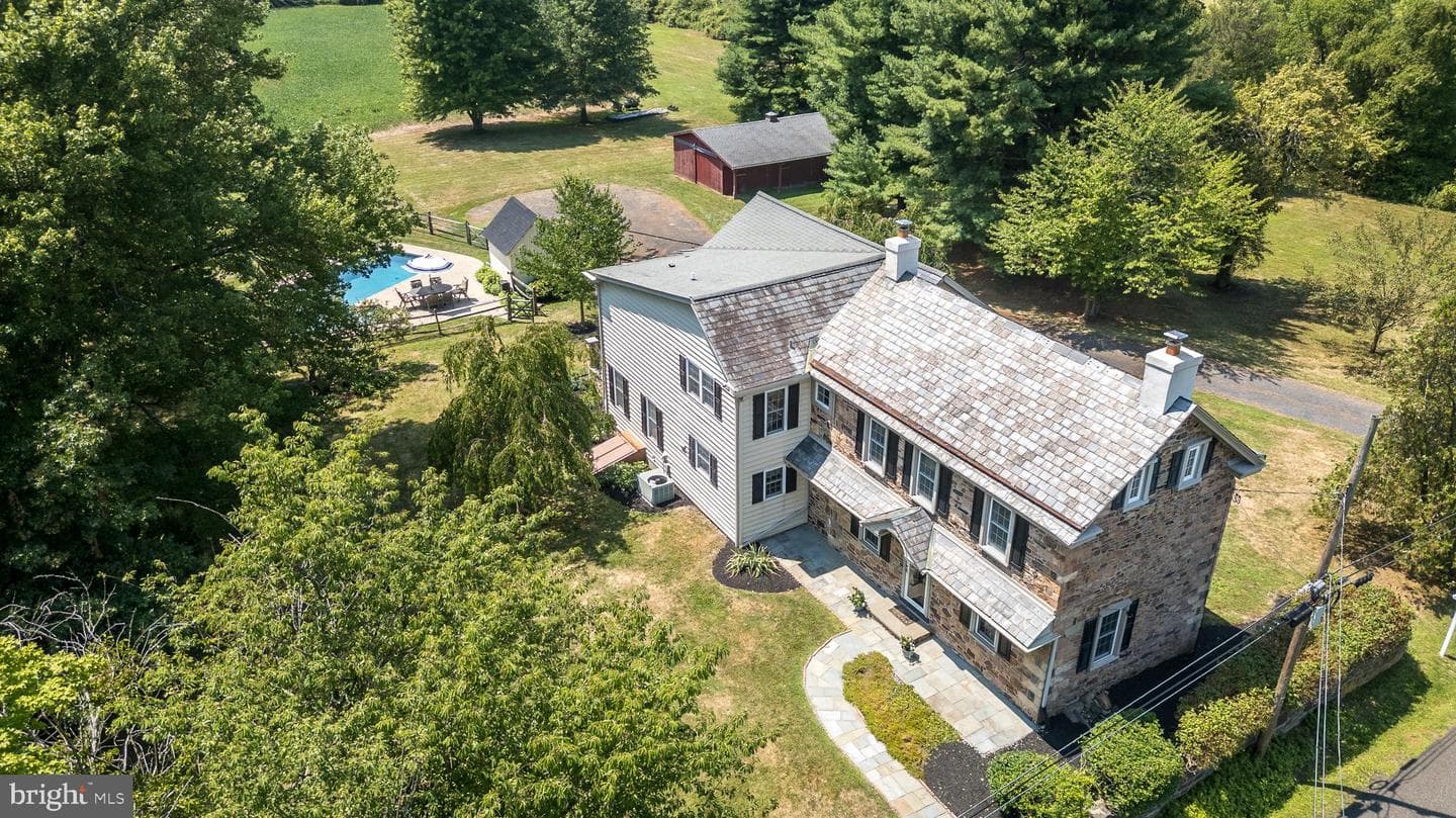 4984 Gayman Road photo 2