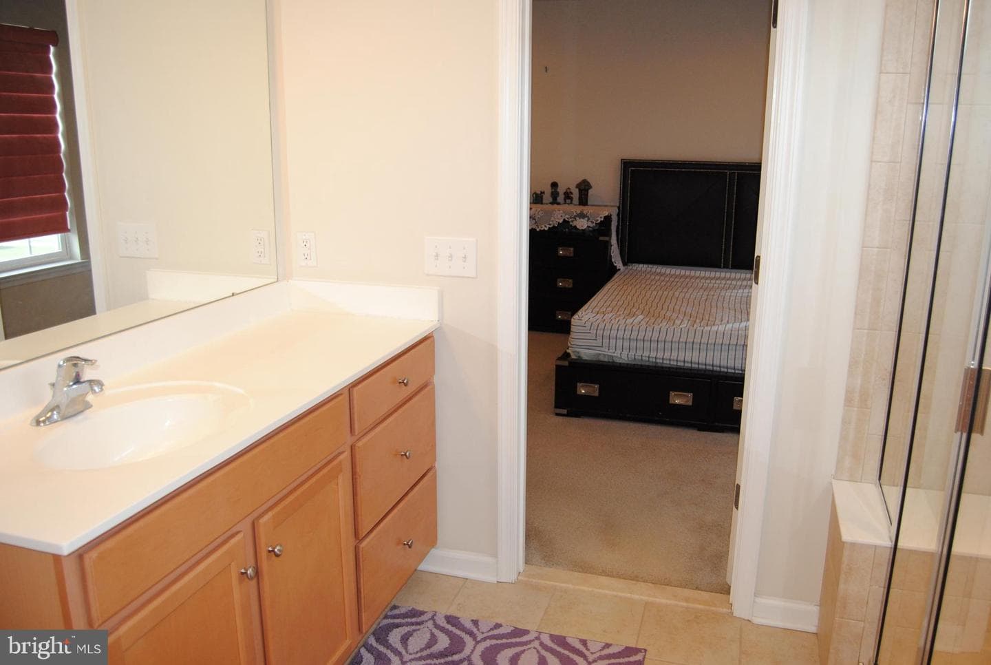 109 Admiral Lane photo 32