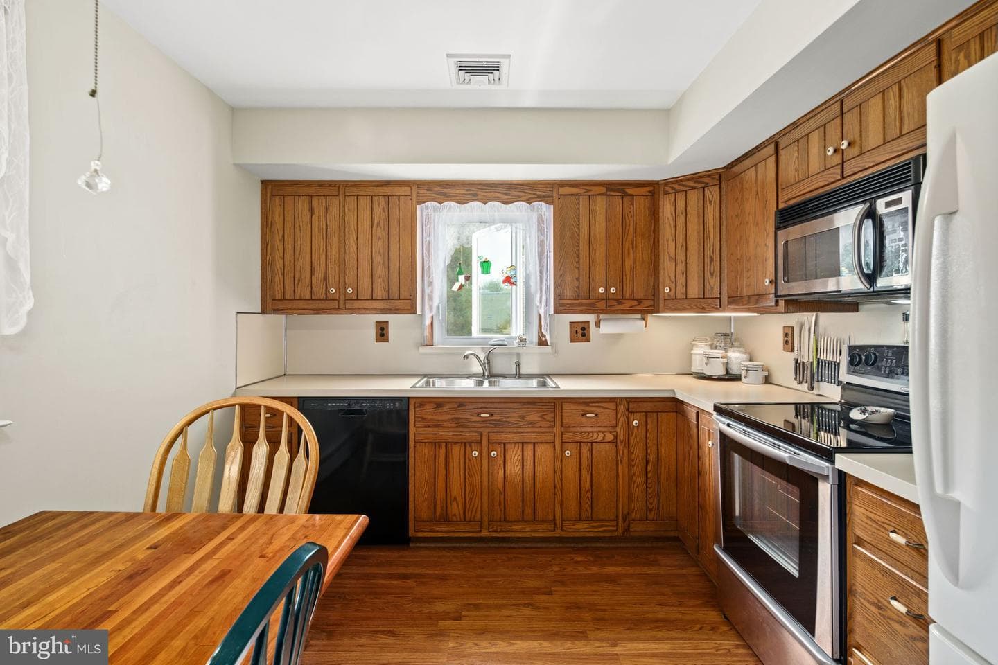 119 Cherry Lane photo 11