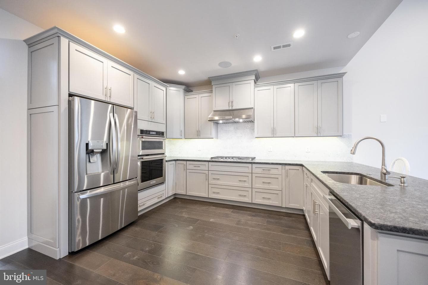 95 Lavender Drive photo 10