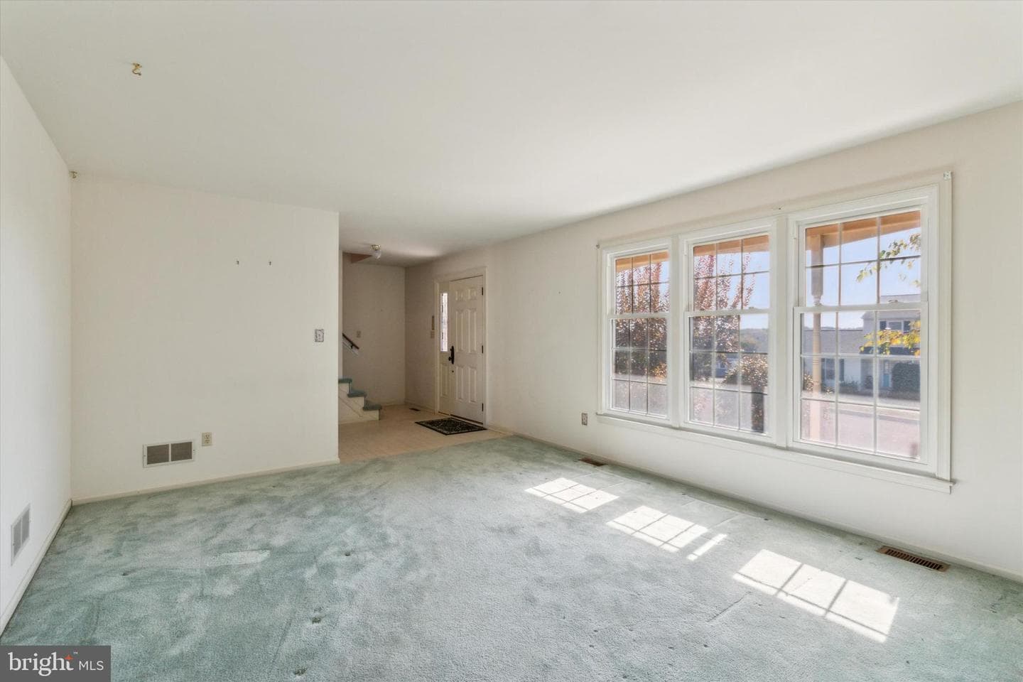 93 Birchwood Drive photo 3
